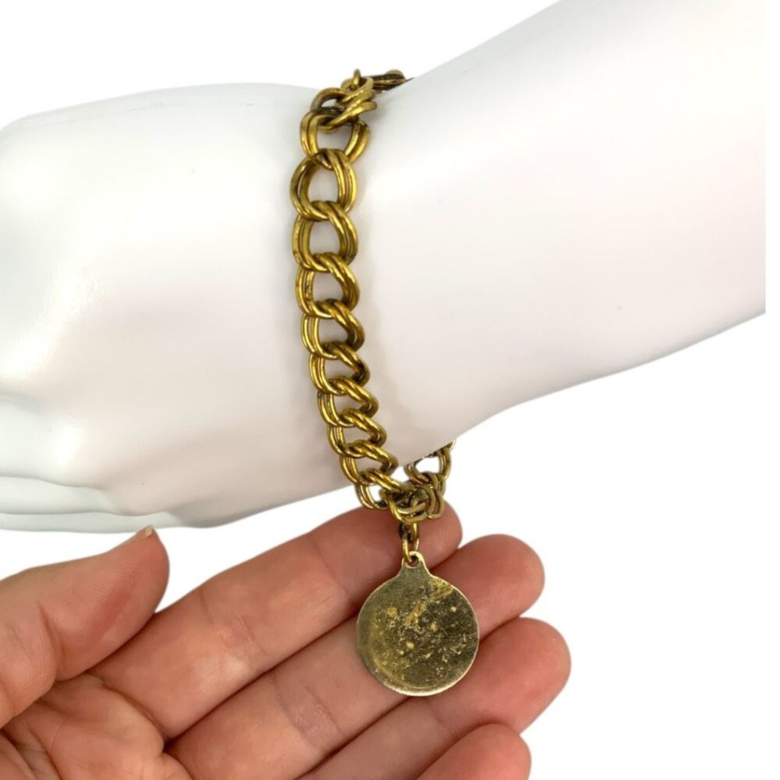 Other Vintage Softball Charm Bracelet Size ONE SIZE - 2 Thumbnail