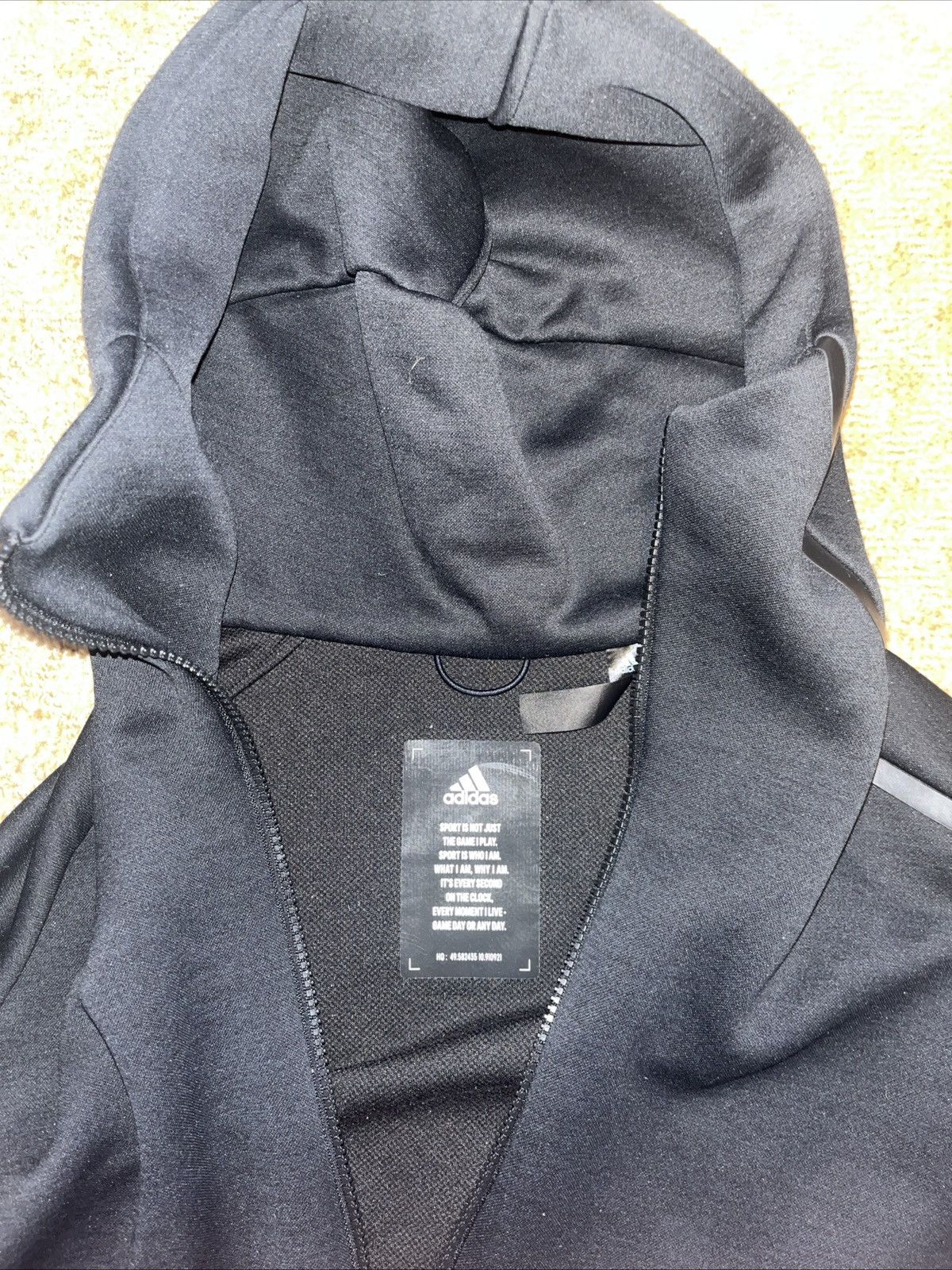 Adidas Adidas 2019 Tech Fleece Size US L / EU 52-54 / 3 - 6 Thumbnail