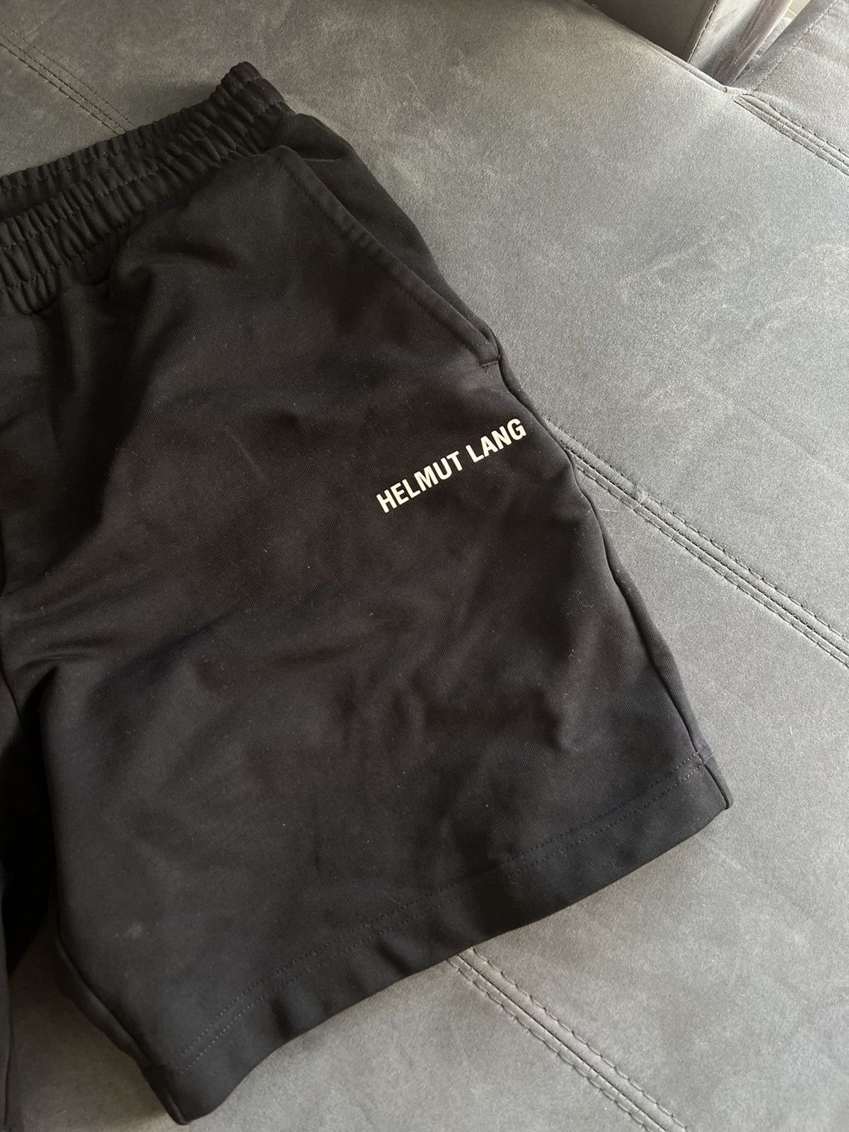 Helmut Lang Helmut Lang black shorts Size US 33 - 2 Thumbnail
