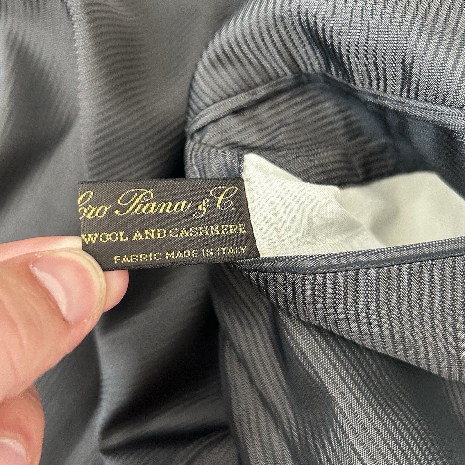 Loro Piana Mens Loro Piana 46L Cashmere Blazer Sport coat Size 46L - 7 Thumbnail