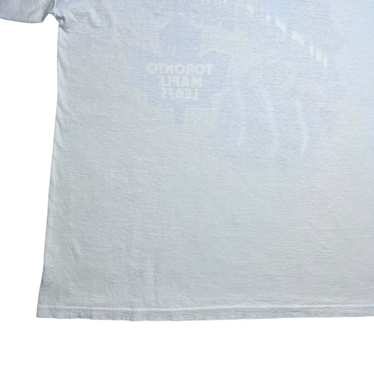 NHL Vintage 90s NHL Toronto Maple Leafs Hockey Spell Out T-Shirt Size US XL / EU 56 / 4 - 17 Thumbnail