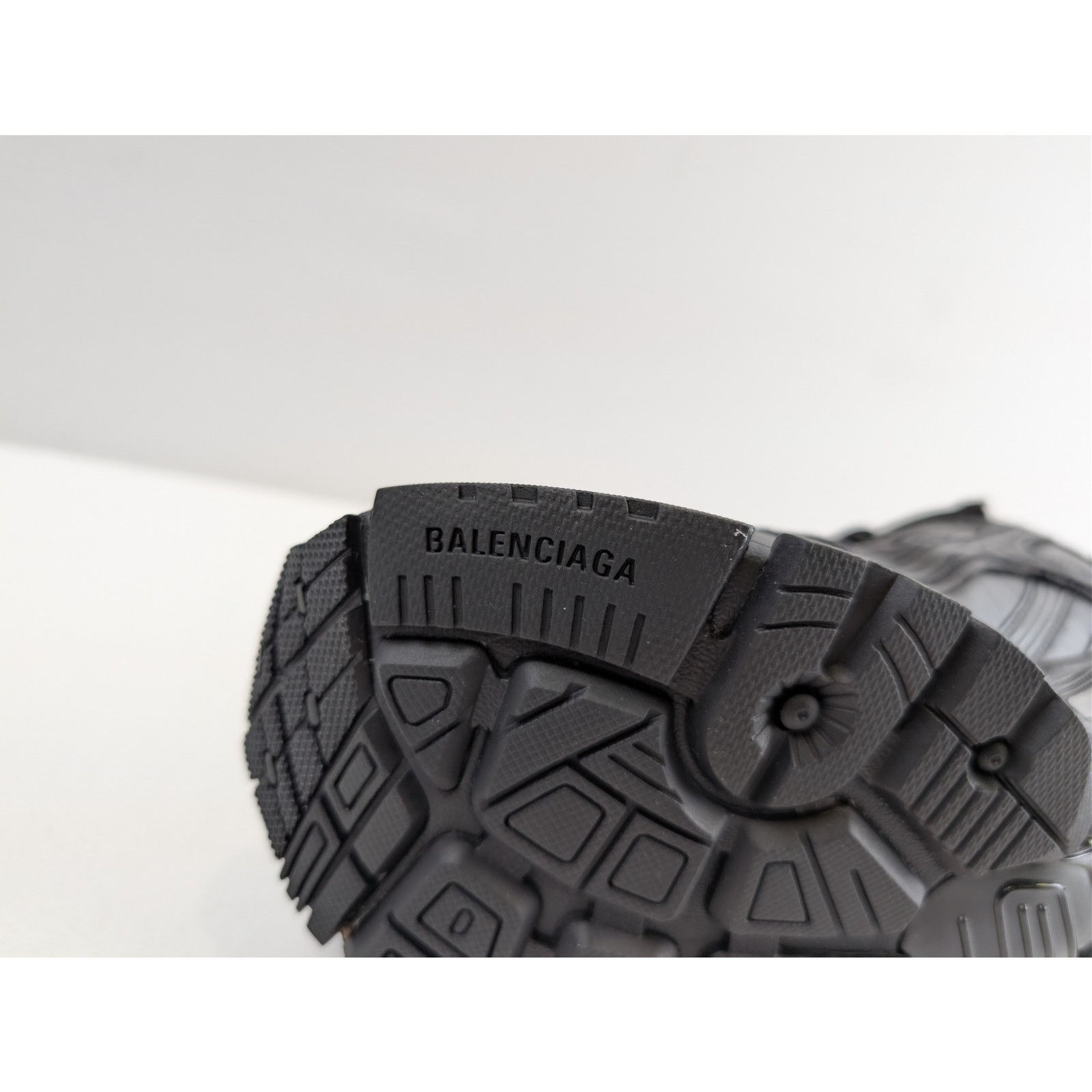 Balenciaga × Under Armour o1rshd1 Runner Ripstop Shoe Sneakers in Black 41 Size US 8 / EU 41 - 14 Thumbnail