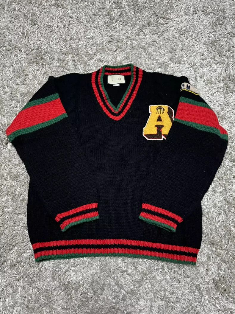 Gucci Gucci Red-edged V-neck sweater 2502-Nextarrow Size US M / EU 48-50 / 2 - 1 Thumbnail