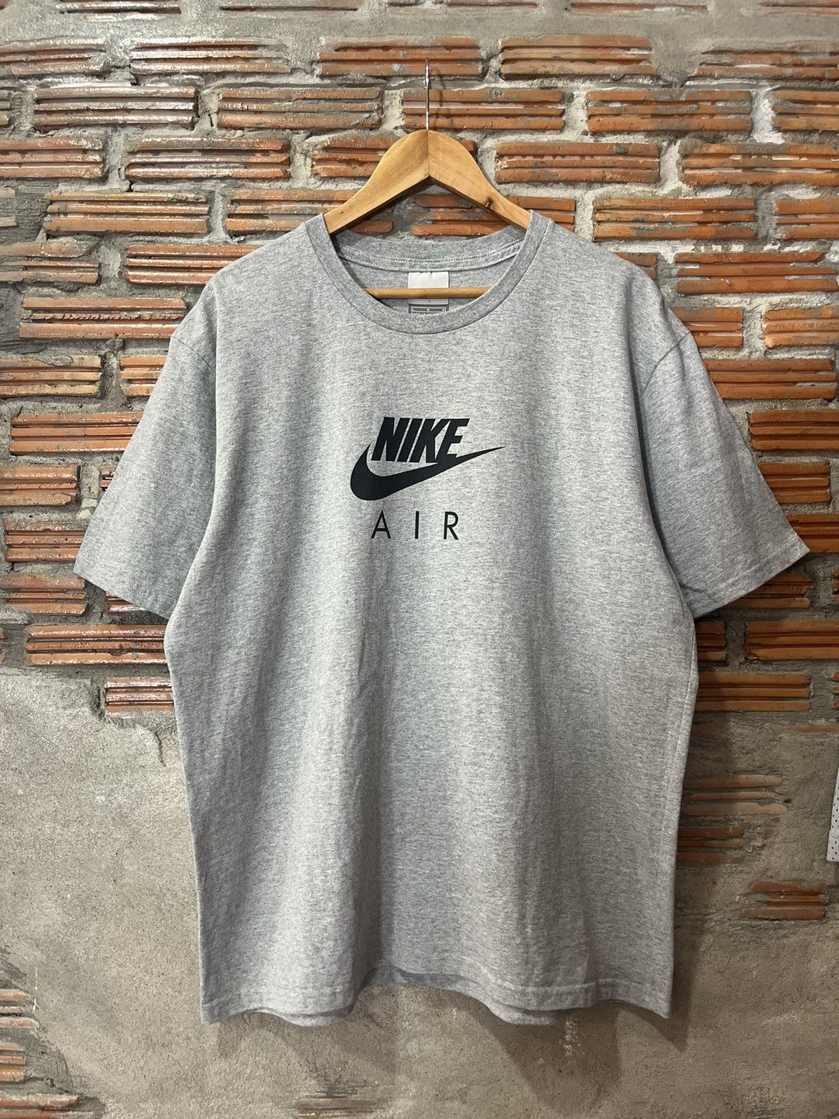 Nike Vintage NIKE AIR MAX ‘87 ( re collection ) 00’s Tshirt Size US L / EU 52-54 / 3 - 2 Thumbnail