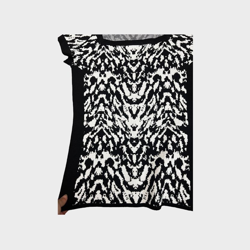Vintage Carmen Marco Valvo Black and White Animal Print Sweater Size M / US 6-8 / IT 42-44 - 5 Thumbnail