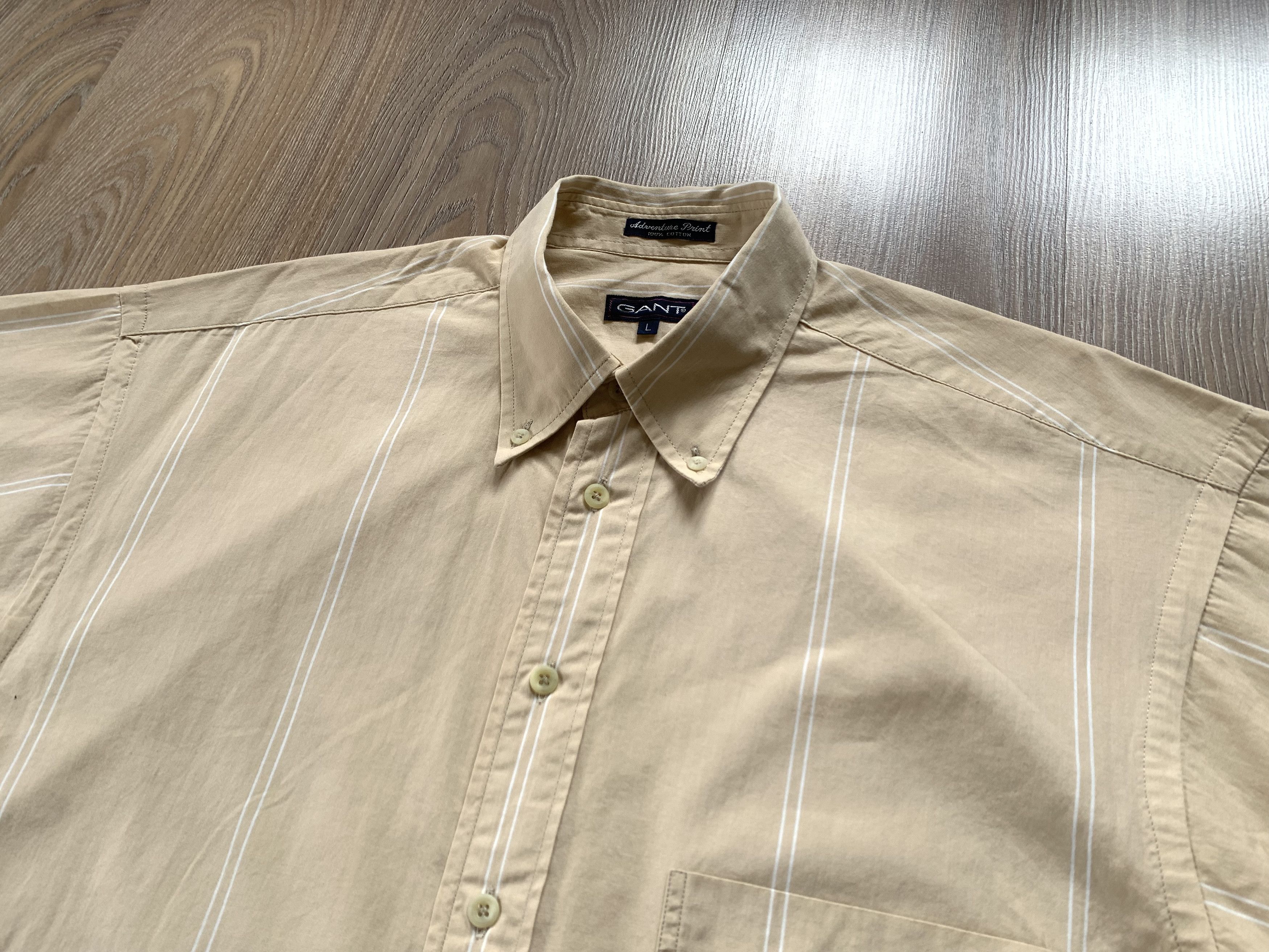 Gant Gant Adventure Print Beige Short Sleeve Pocket Shirt Size US L / EU 52-54 / 3 - 4 Thumbnail