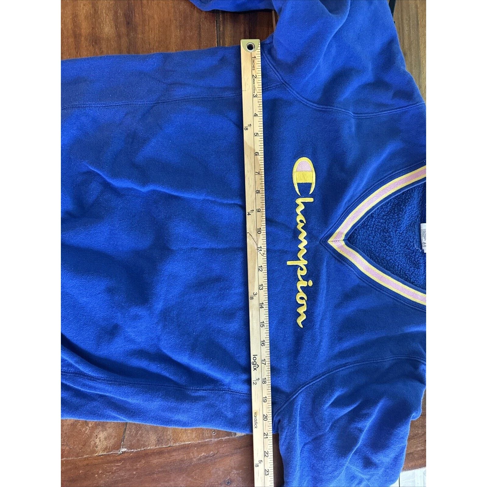 Champion Urban Outfitters Exclusive Champion V-Neck Sweatshirt Blue S Size S / US 4 / IT 40 - 10 Thumbnail
