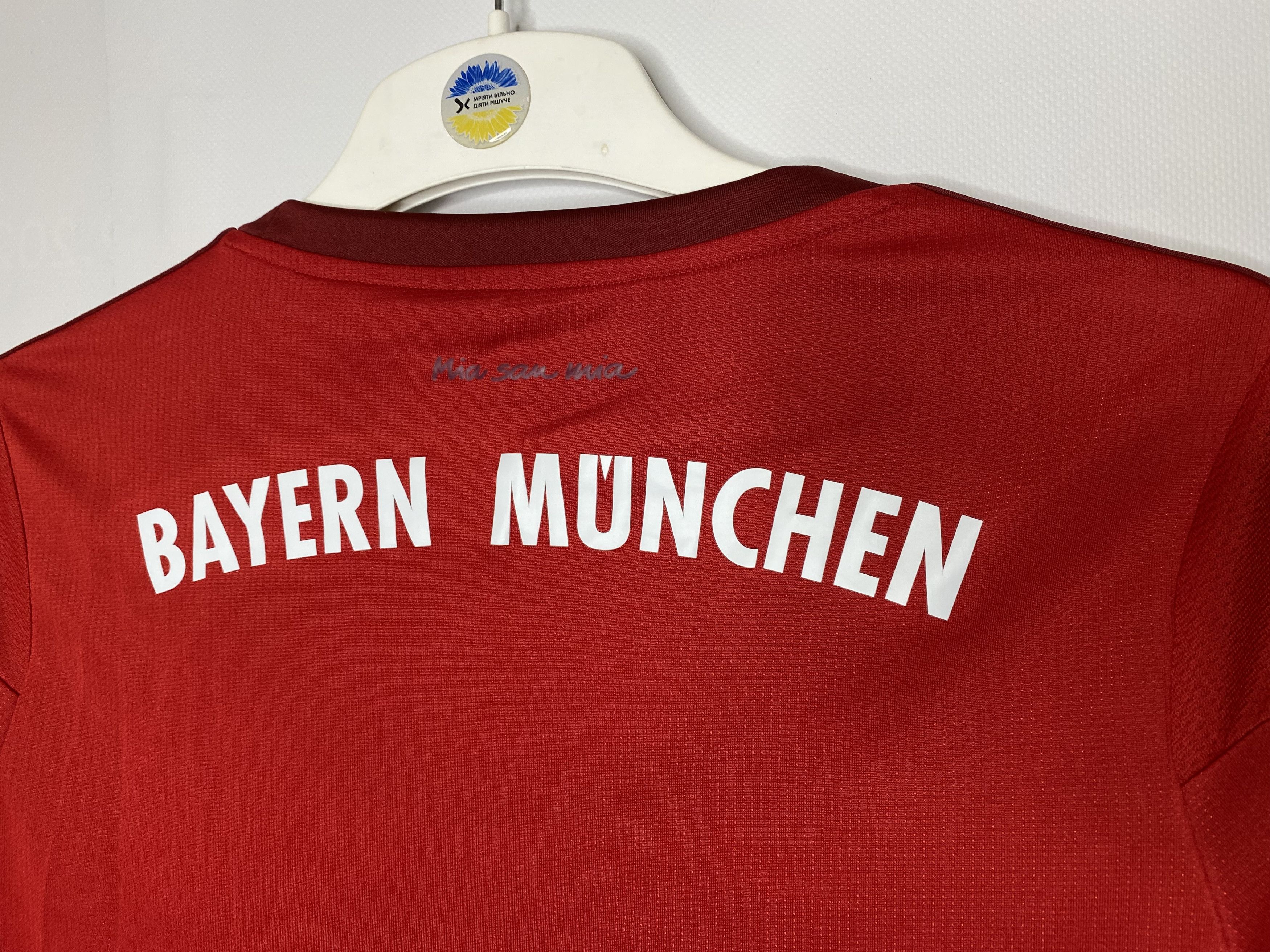 Adidas BAYERN MUNICH 2015 2016 HOME FOOTBALL SHIRT SOCCER JERSEY Size M / US 6-8 / IT 42-44 - 3 Thumbnail