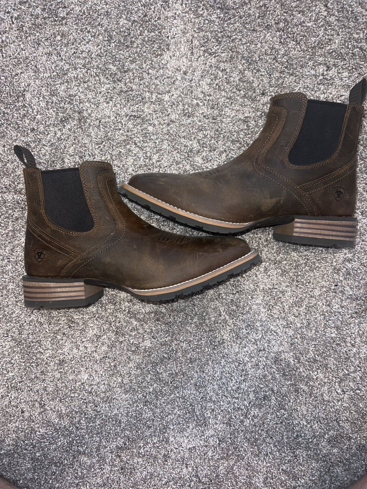 Ariat Ariat men’s leather ankle boot Size US 9.5 / EU 42-43 - 1 Thumbnail