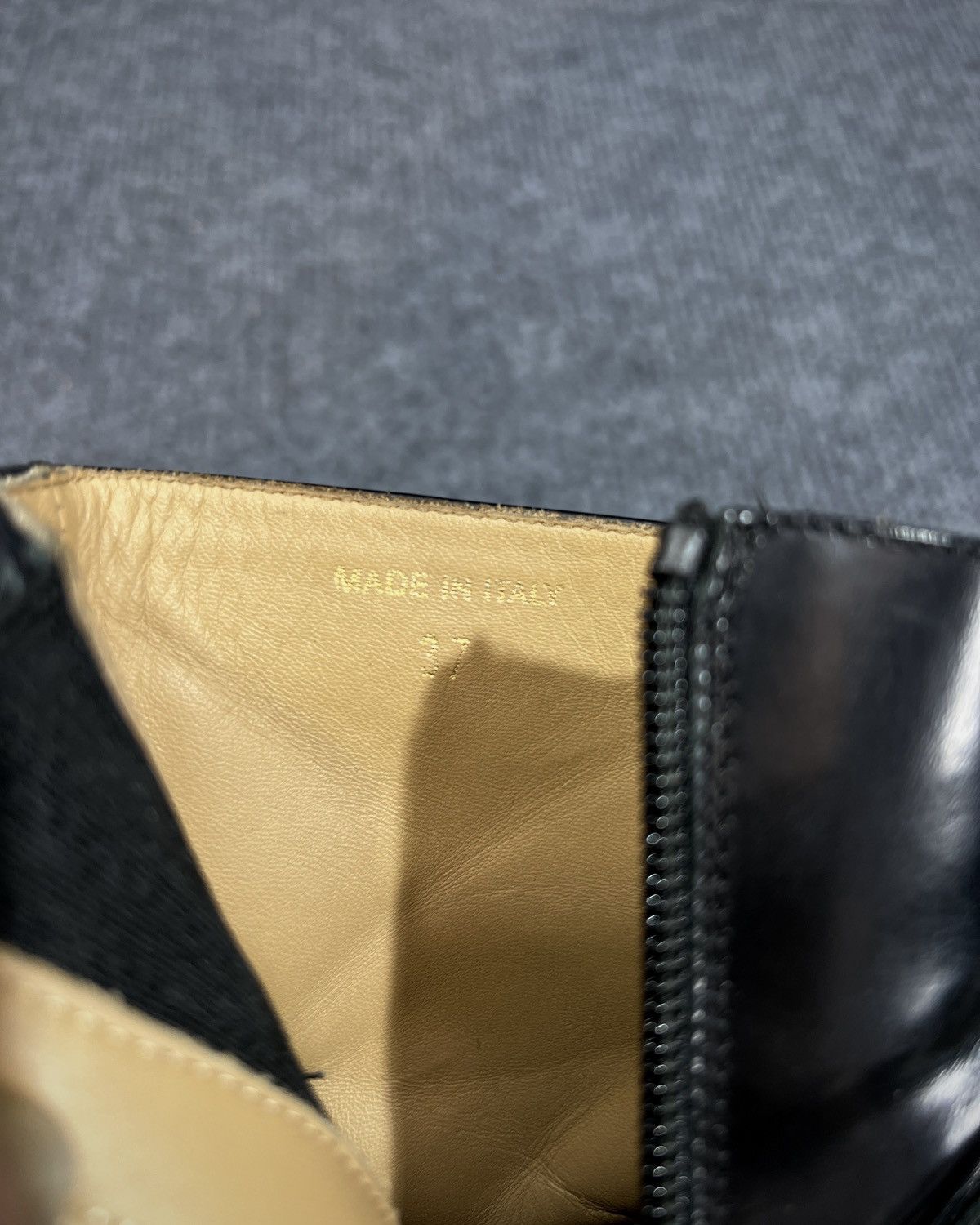 Maison Margiela MM6 MAISON MARGIELA BLACK PLATFORM ANKLE BOOT Size US 7 / IT 37 - 9 Thumbnail