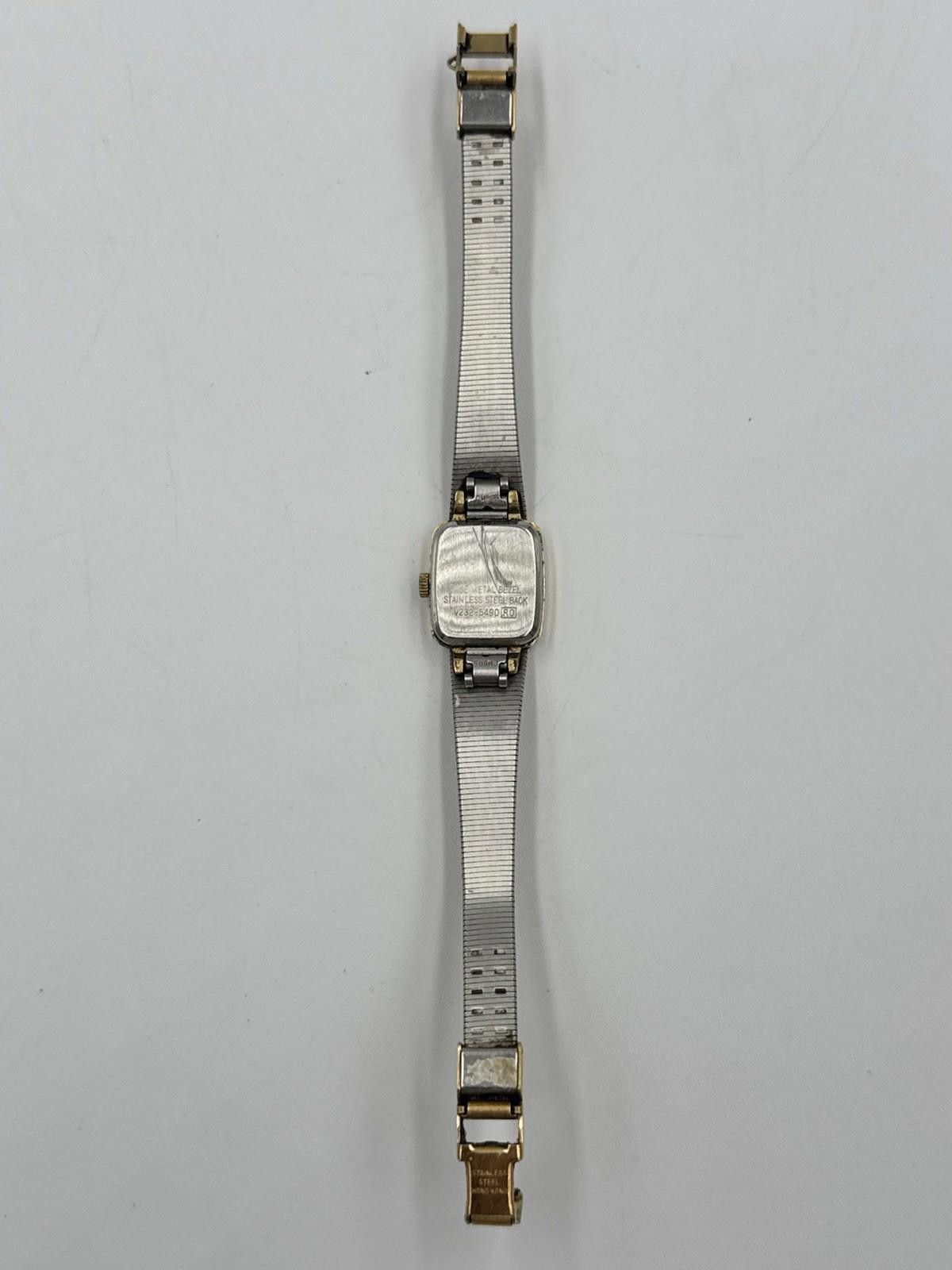 Lotus Shoes Vtg Lorus Watch Women V232-5490 16mm Gold Tone Black Dial Size ONE SIZE - 8 Thumbnail