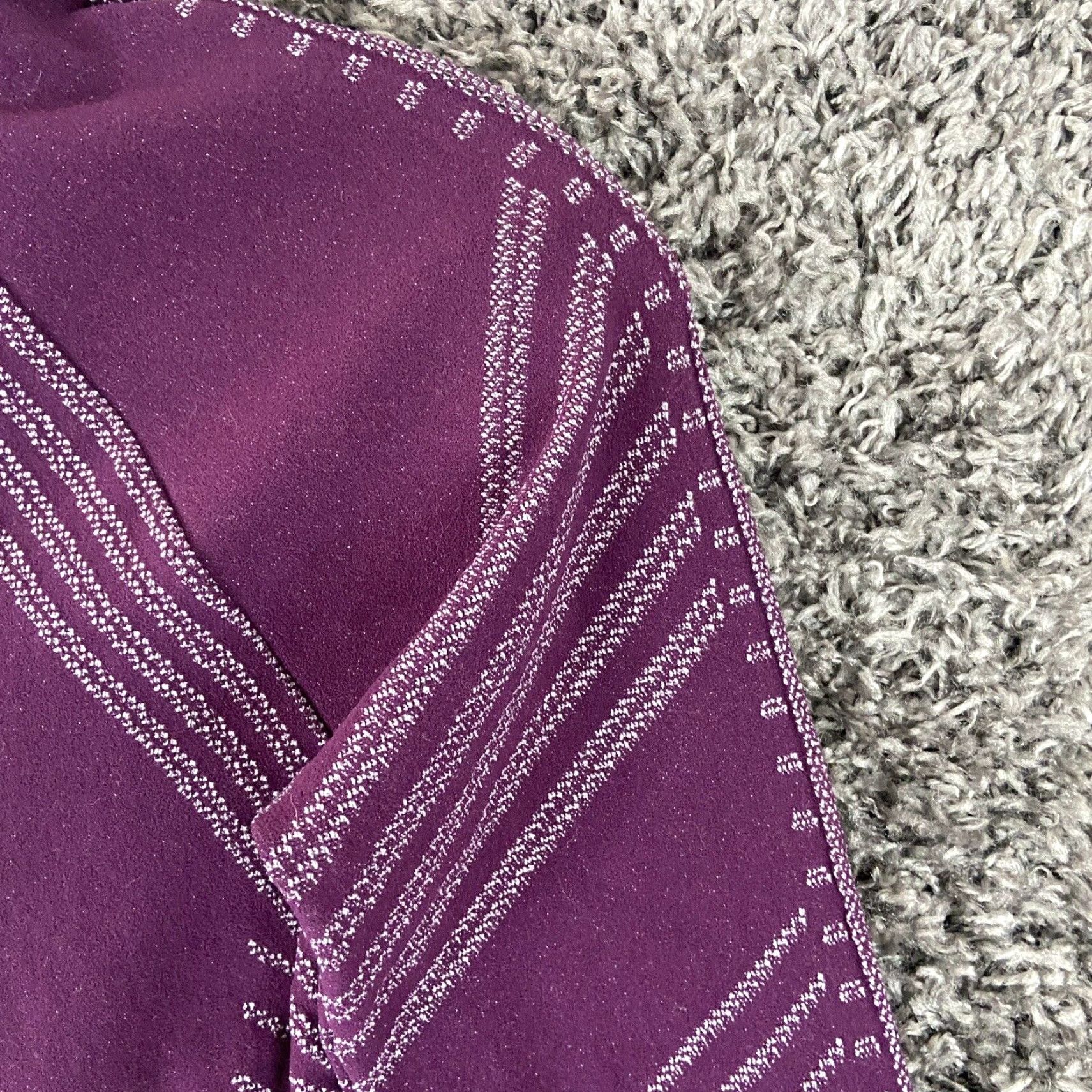 Fabletics Fabletics Cropped Long Sleeve Activewear Top Women's Size S Purple Size S / US 4 / IT 40 - 4 Thumbnail