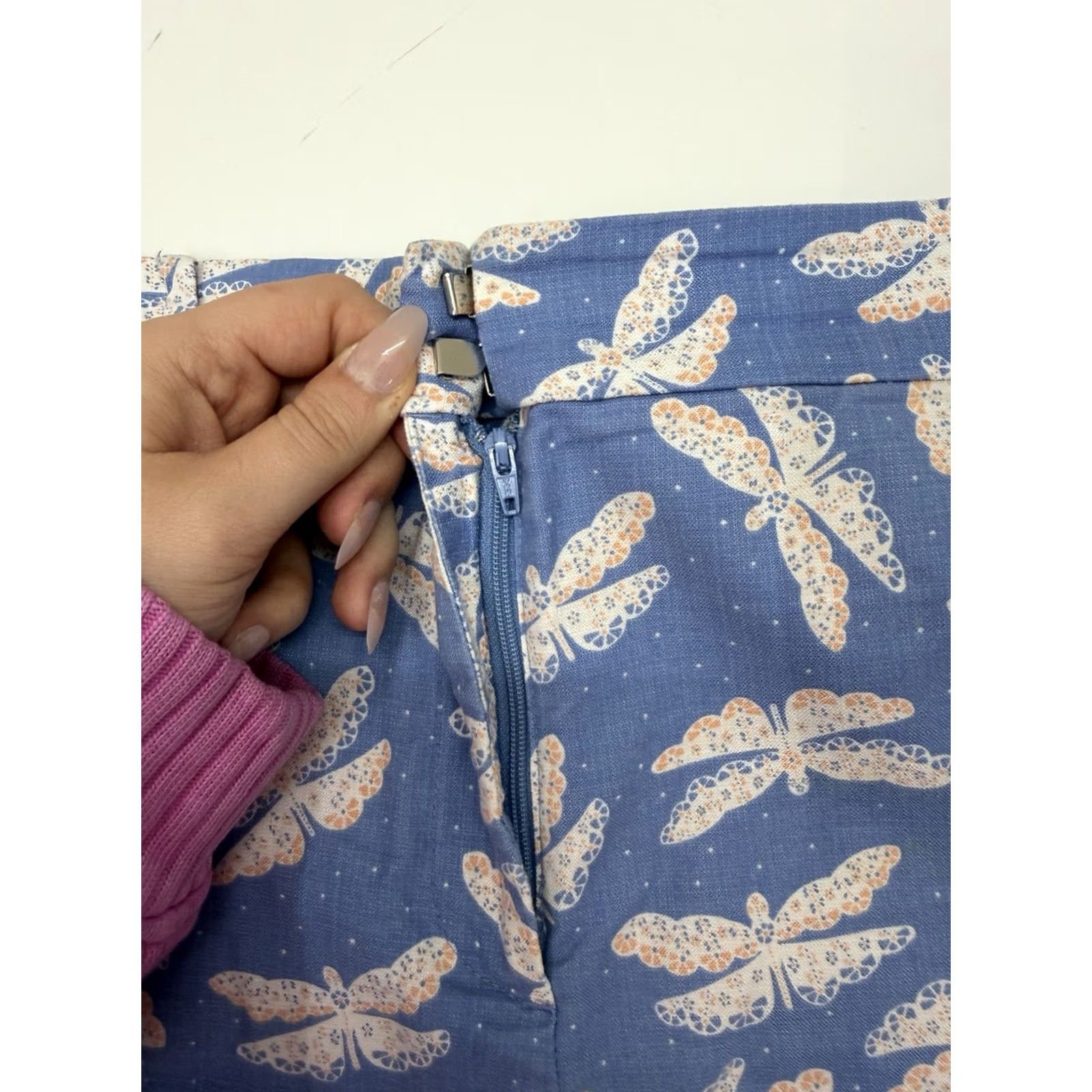 Ann Taylor Ann Taylor Loft Womens Shorts Size 12 Blue Dragonfly Chino Linen Size 34" / US 12 / IT 48 - 3 Thumbnail