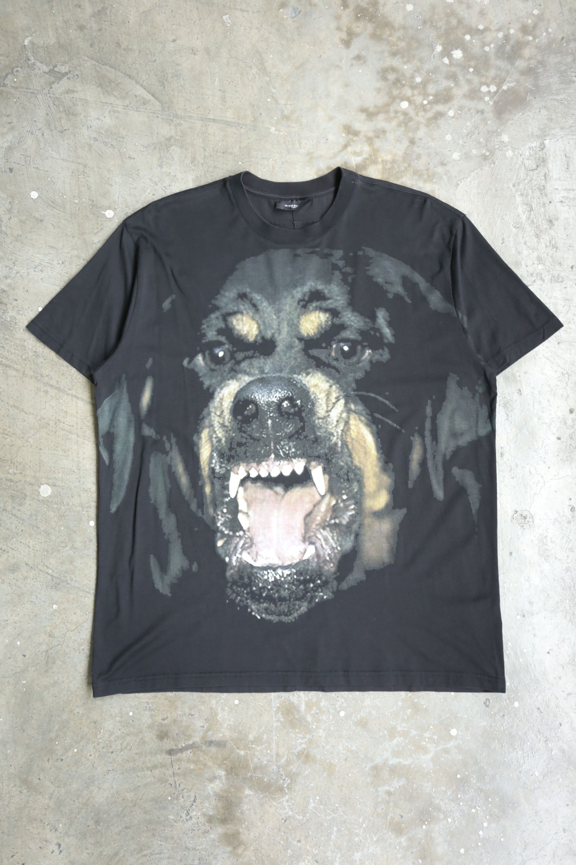 Givenchy Givenchy - Riccardo Tisci - F/W 14 - Rottweiler Tee Size US L / EU 52-54 / 3 - 1 Thumbnail
