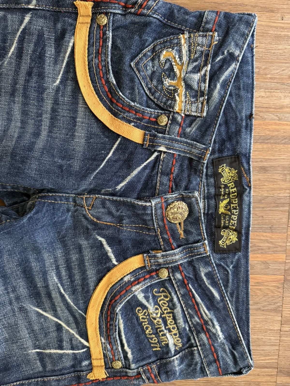 Japanese Brand Japanese Red Pepper Low Waist Embroided Bootcut Jeans Size 26" / US 2 / IT 38 - 4 Thumbnail