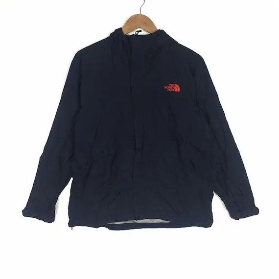 The North Face Vtg THE NORTH FACE Outfitters Jacket Hoodie Windbreaker Size M / US 6-8 / IT 42-44 - 1 Thumbnail
