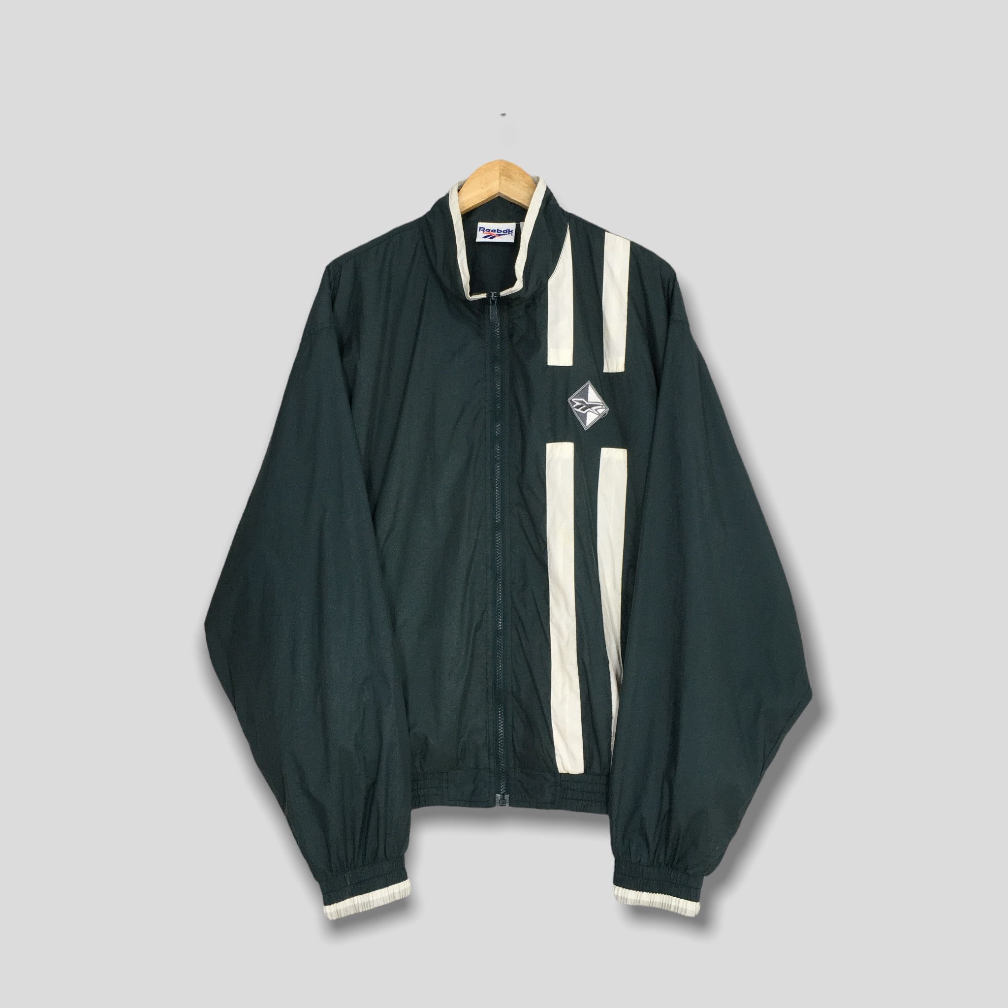 Reebok Vintage 90s Reebok Sports Windbreaker Green Jacket Large Size US L / EU 52-54 / 3 - 1 Thumbnail
