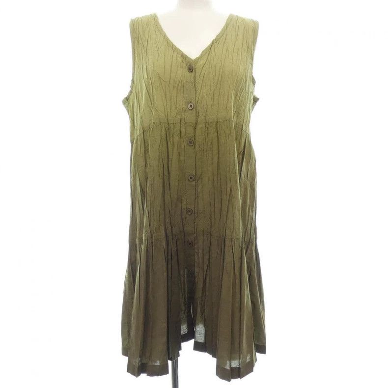 Issey Miyake Issey Miyake size:3 Green gradient pleated dress Size S / US 4 / IT 40 - 1 Thumbnail