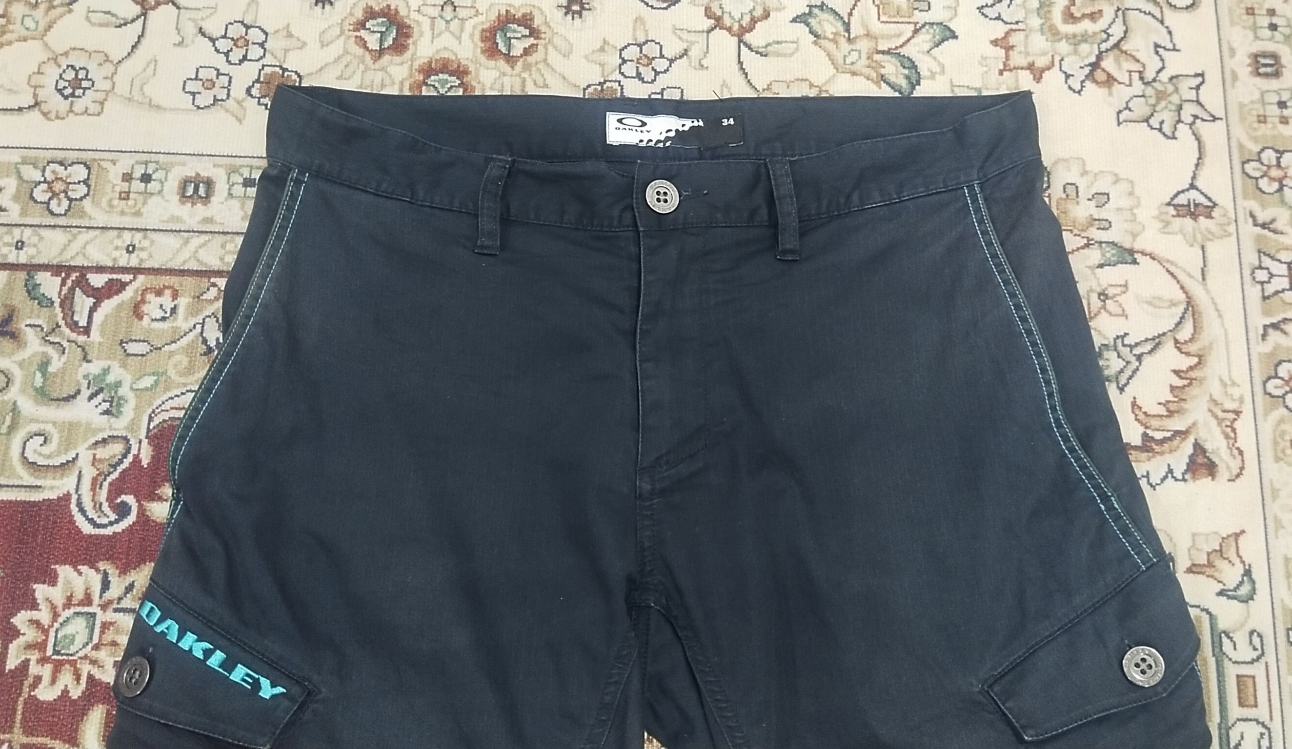 Oakley Final Drop Oakley Short Size 34inchs Size US 34 / EU 50 - 11 Thumbnail