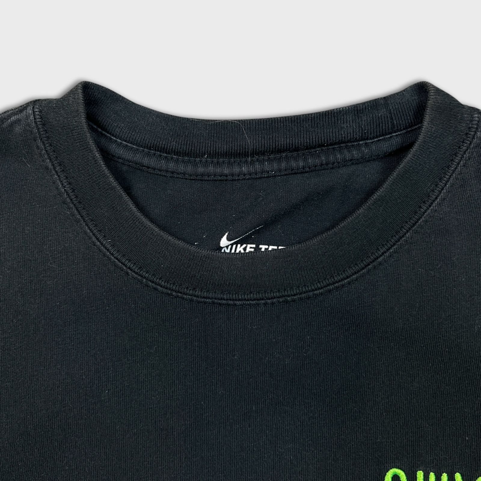 Nike Nike Sportswear T Shirt Miami City ELV Neon Short Sleeve Tee Size US M / EU 48-50 / 2 - 2 Thumbnail