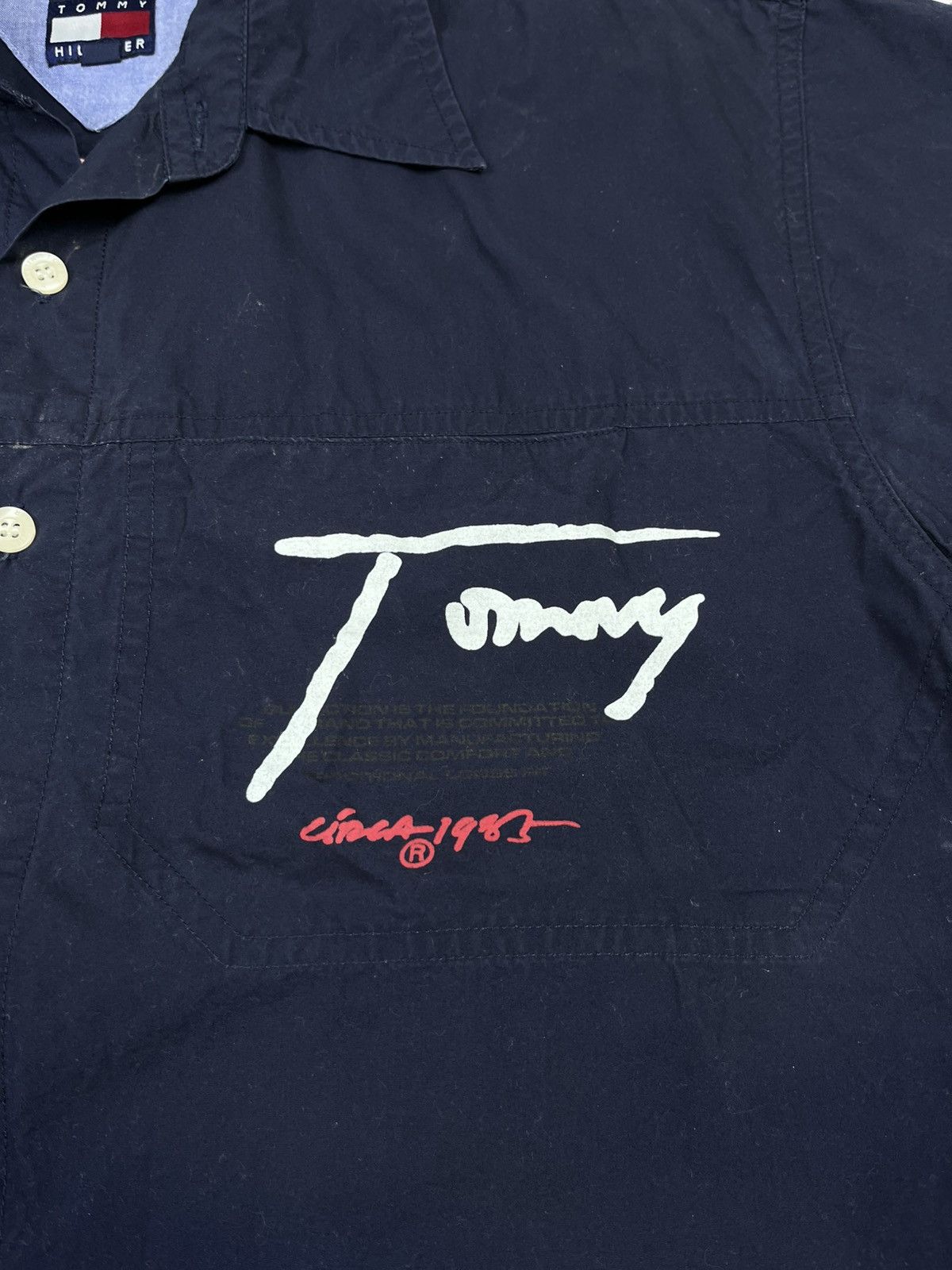 Tommy Hilfiger Vintage Tommy Hilfiger Big Logo shirt Size US L / EU 52-54 / 3 - 5 Thumbnail