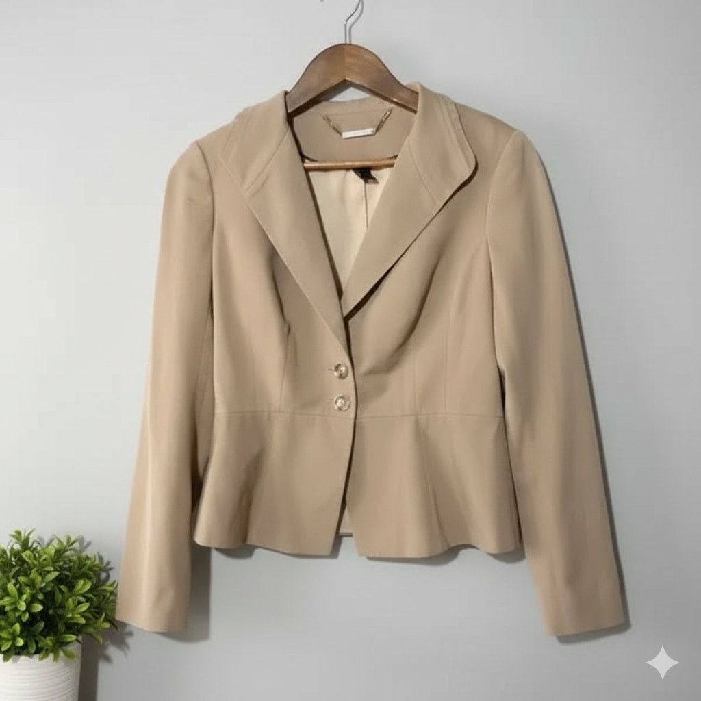 White House Black Market White House Black Market Two Button Blazer Beige 4 Size S / US 4 / IT 40 - 1 Thumbnail