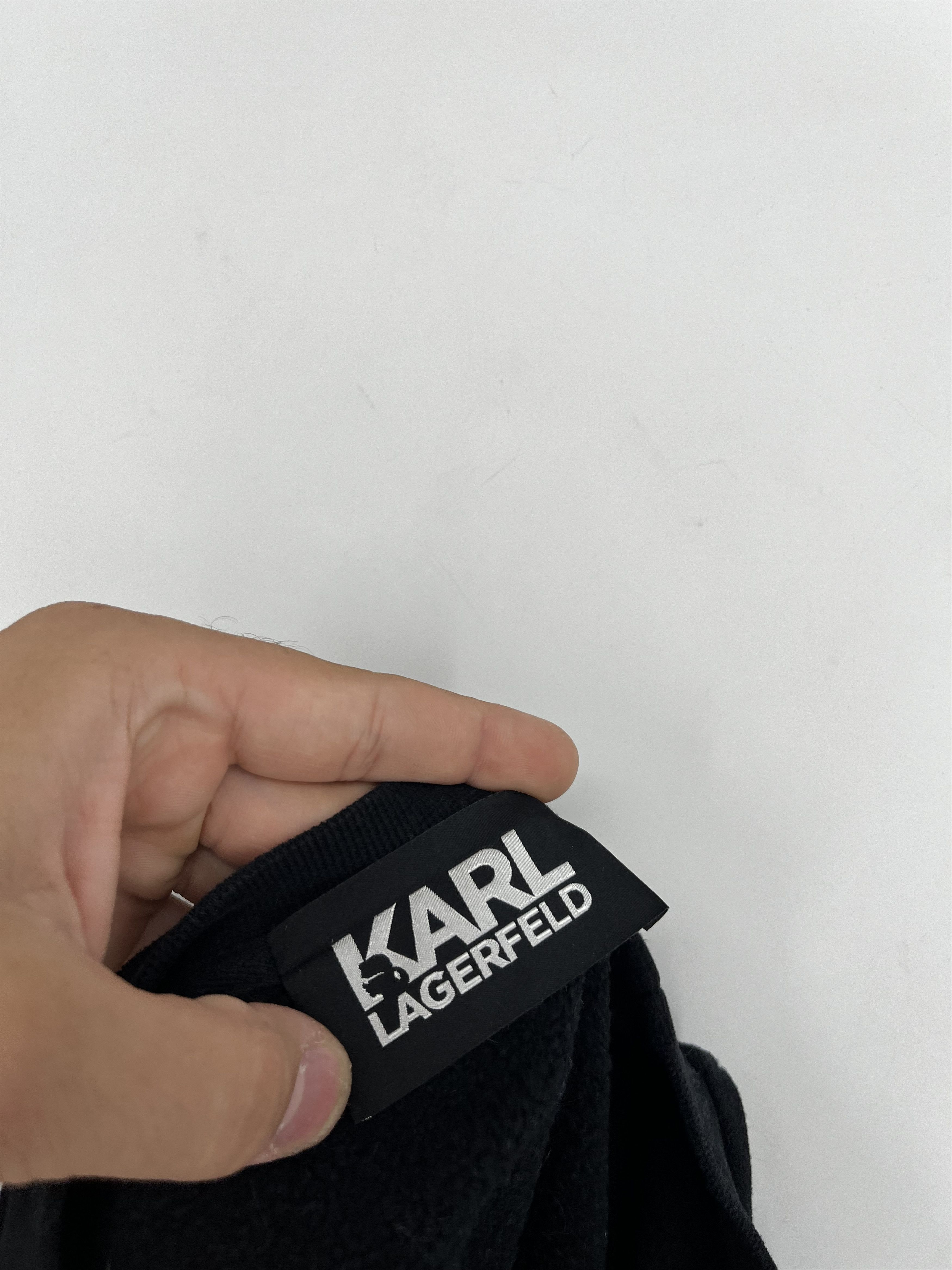 Karl Lagerfeld LGERFELD Karl Lagerfeld Black Label Logo Face Sweatshirt Size S / US 4 / IT 40 - 4 Thumbnail