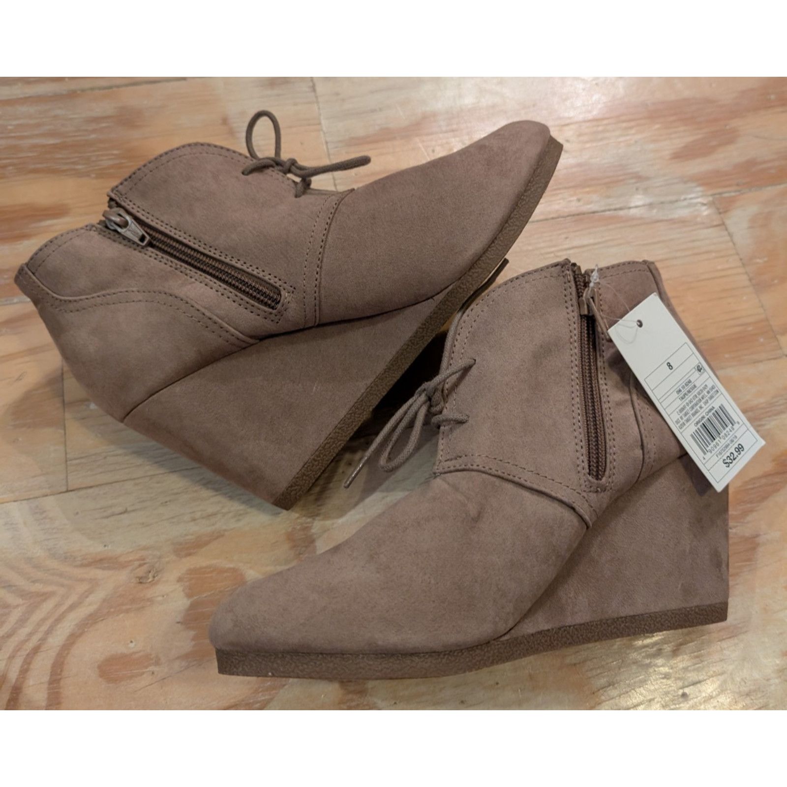 The Unbranded Brand Universal Thread Microsuede Bessie Bootie Size 8 NWT Lace up Size US 8 / IT 38 - 5 Thumbnail