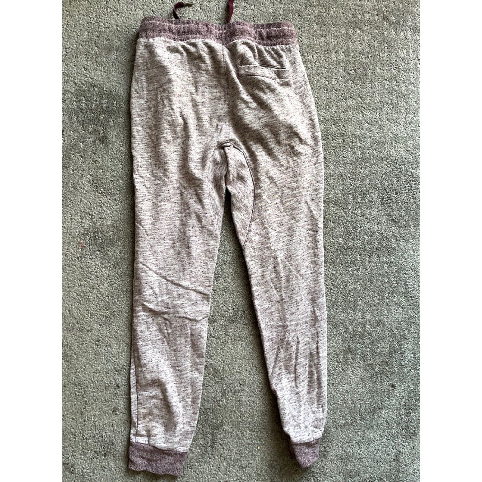 Vintage Aéropostale Sweatpants XS Maroon Drawstring Elastic Waist Women’s Regular Tapered Leg Pockets Size 26" / US 2 / IT 38 - 3 Thumbnail