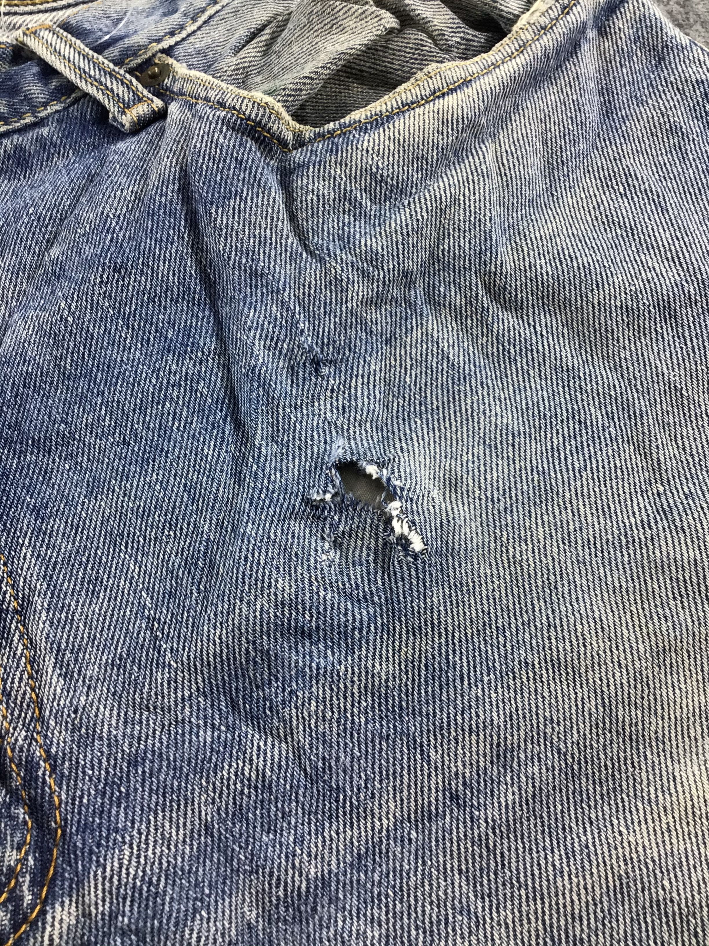 Levi's Vintage Levis 550 Jeans-J560 Size US 37 - 9 Thumbnail