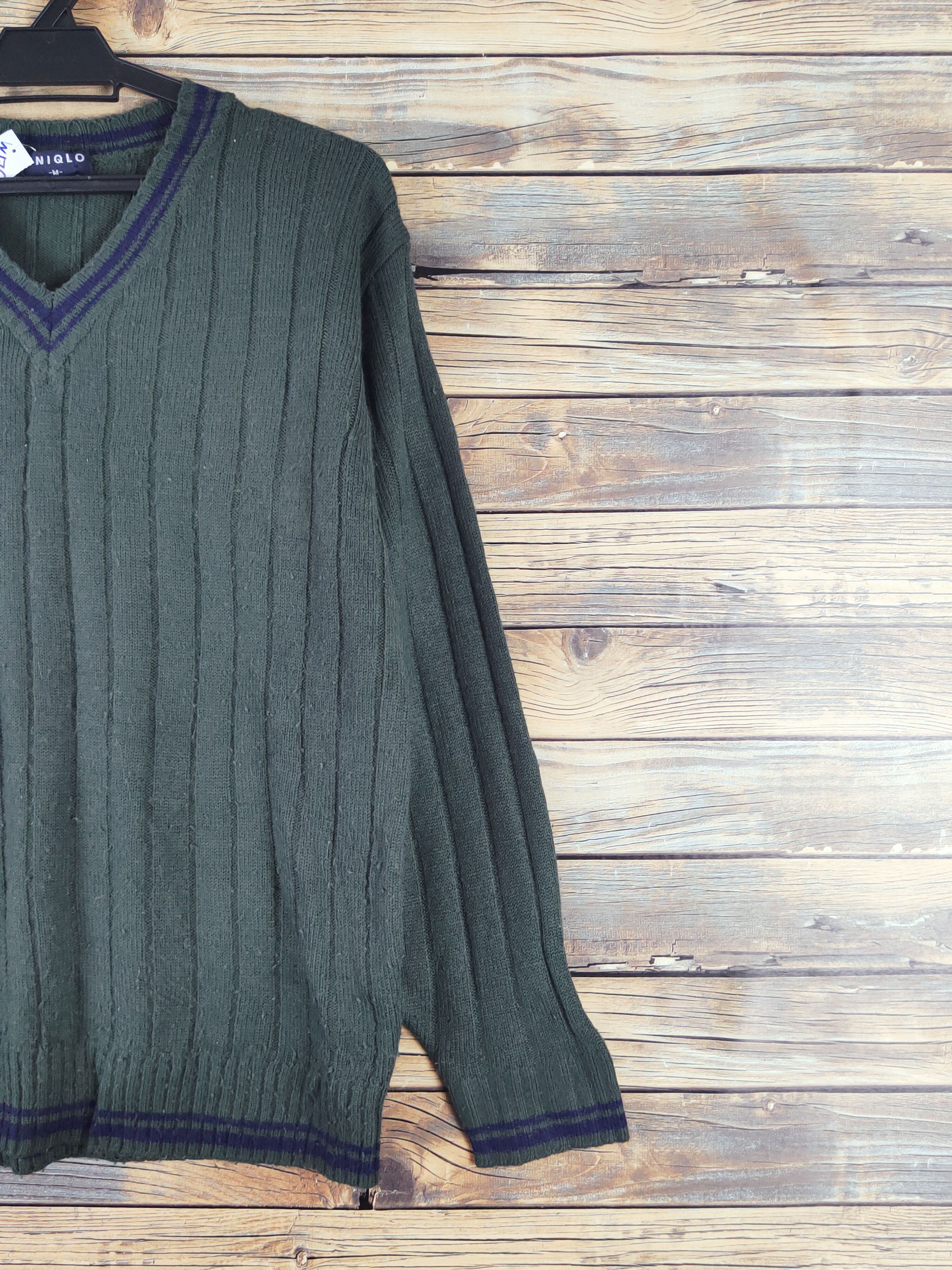 Aran Isles Knitwear Uniqlo Dark Green Knitwear Sweatshirts #W1761 Size US M / EU 48-50 / 2 - 5 Thumbnail