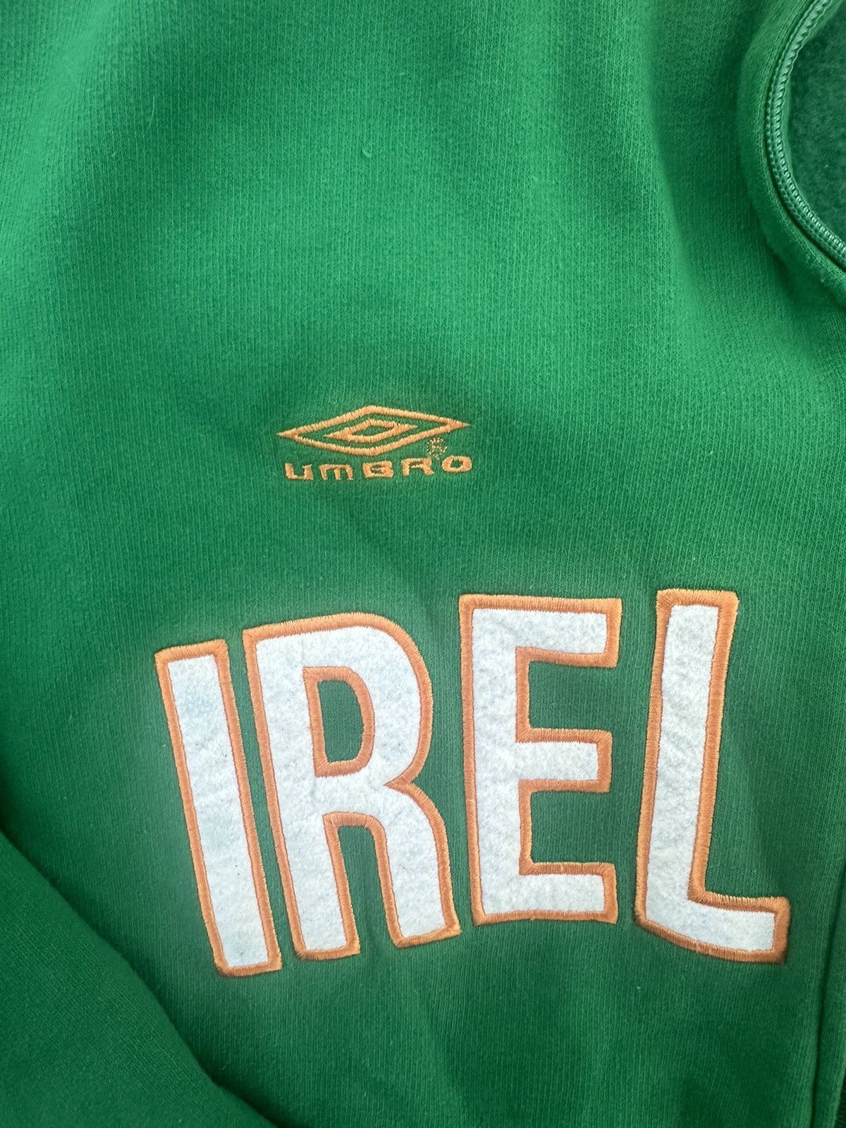 Vintage Ireland National Soccer Team Umbro Green Full Zip Jacket Size US XL / EU 56 / 4 - 3 Thumbnail