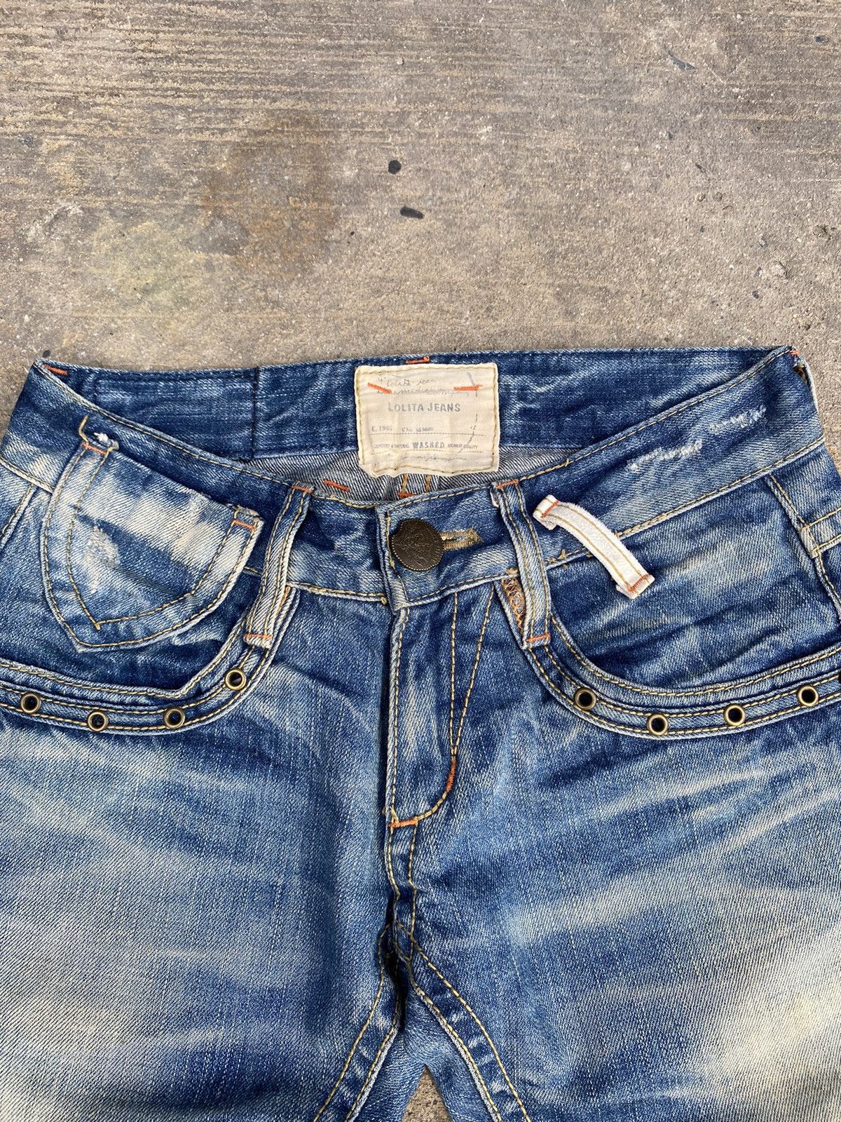 If Six Was Nine × Japanese Brand × Le Grande Bleu (L.G.B.) Yoshimoto Nara x Lolita Jeans Distressed Pants Size US 30 / EU 46 - 12 Thumbnail