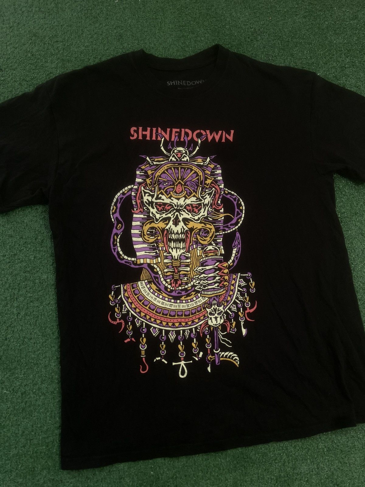 Band Tees Shinedown tee tshirt Size US XL / EU 56 / 4 - 1 Thumbnail