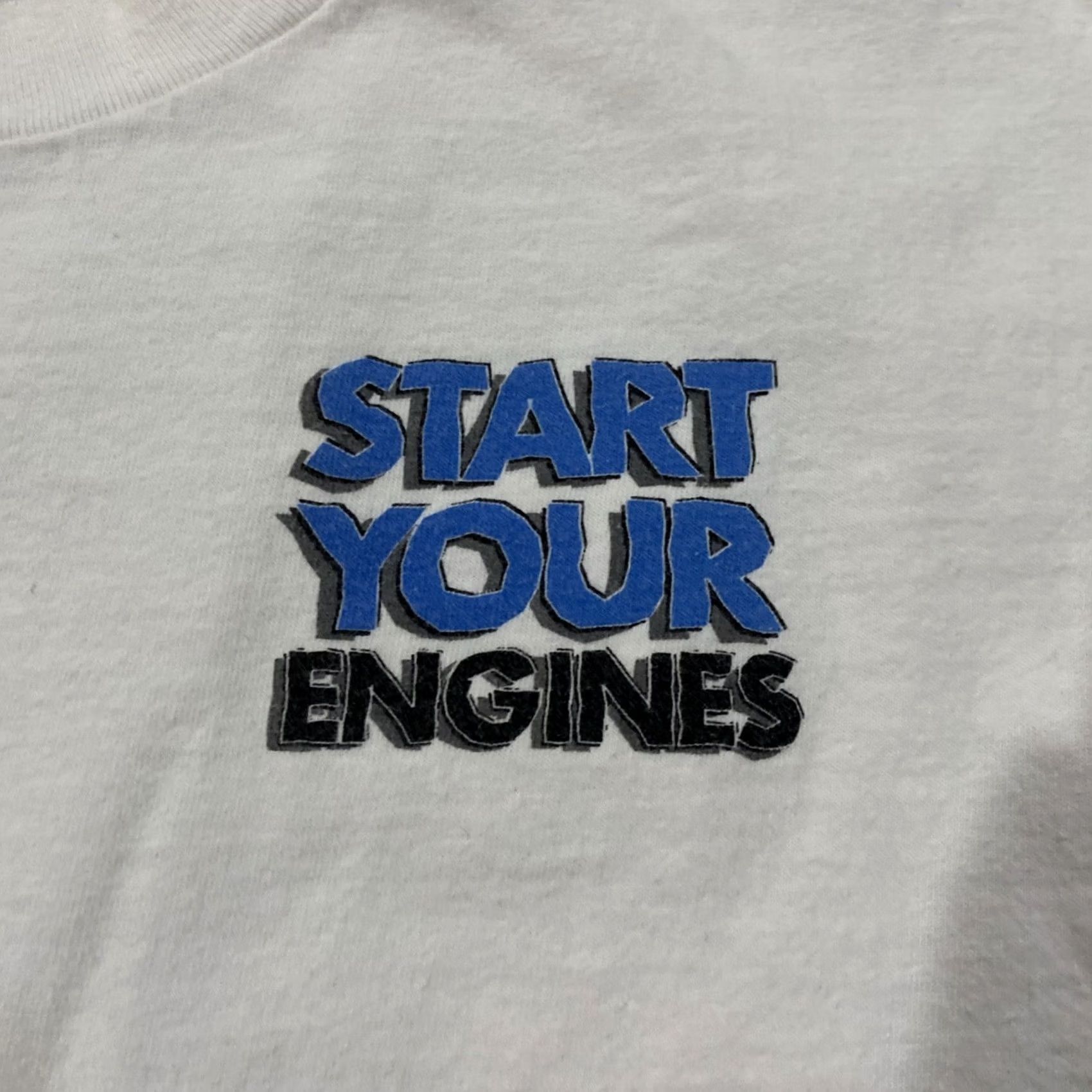 Gildan VINTAGE Gildan Shirt Mens M VTG Long Beach Grand Prix 1999 Racing Toyota Start Your Engines White Short Sleeve Crew Neck T-Shirt Cotton Regular Mens Size US M / EU 48-50 / 2 - 5 Thumbnail