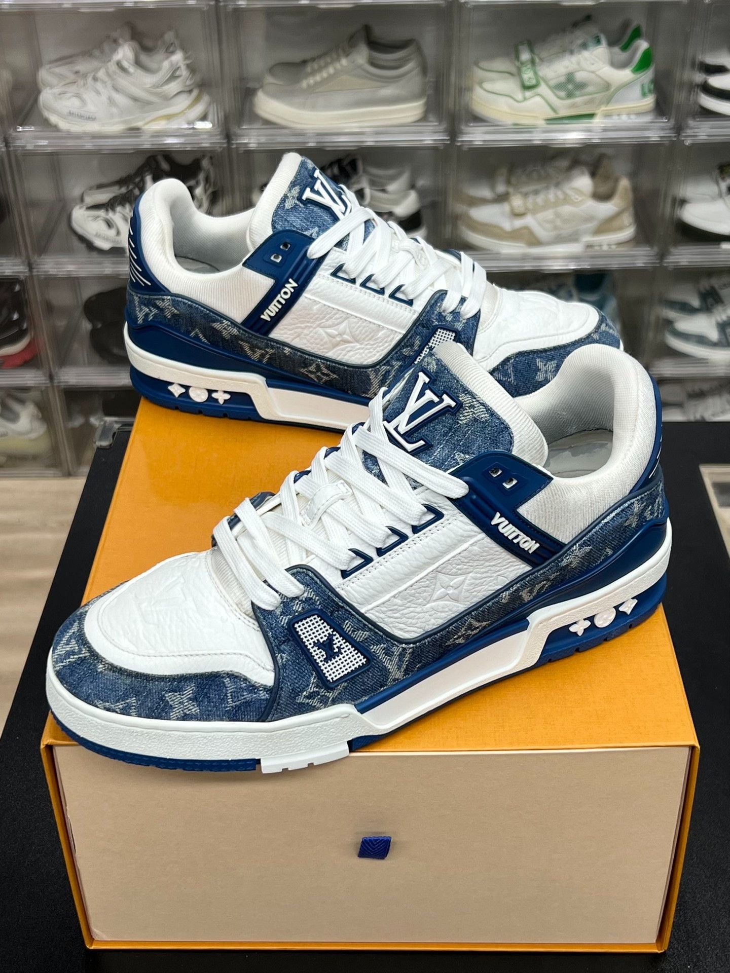 Louis Vuitton Louis Vuitton Training Denim Blue Lowtop Sneakers 9 Men Size US 9 / EU 42 - 1 Thumbnail