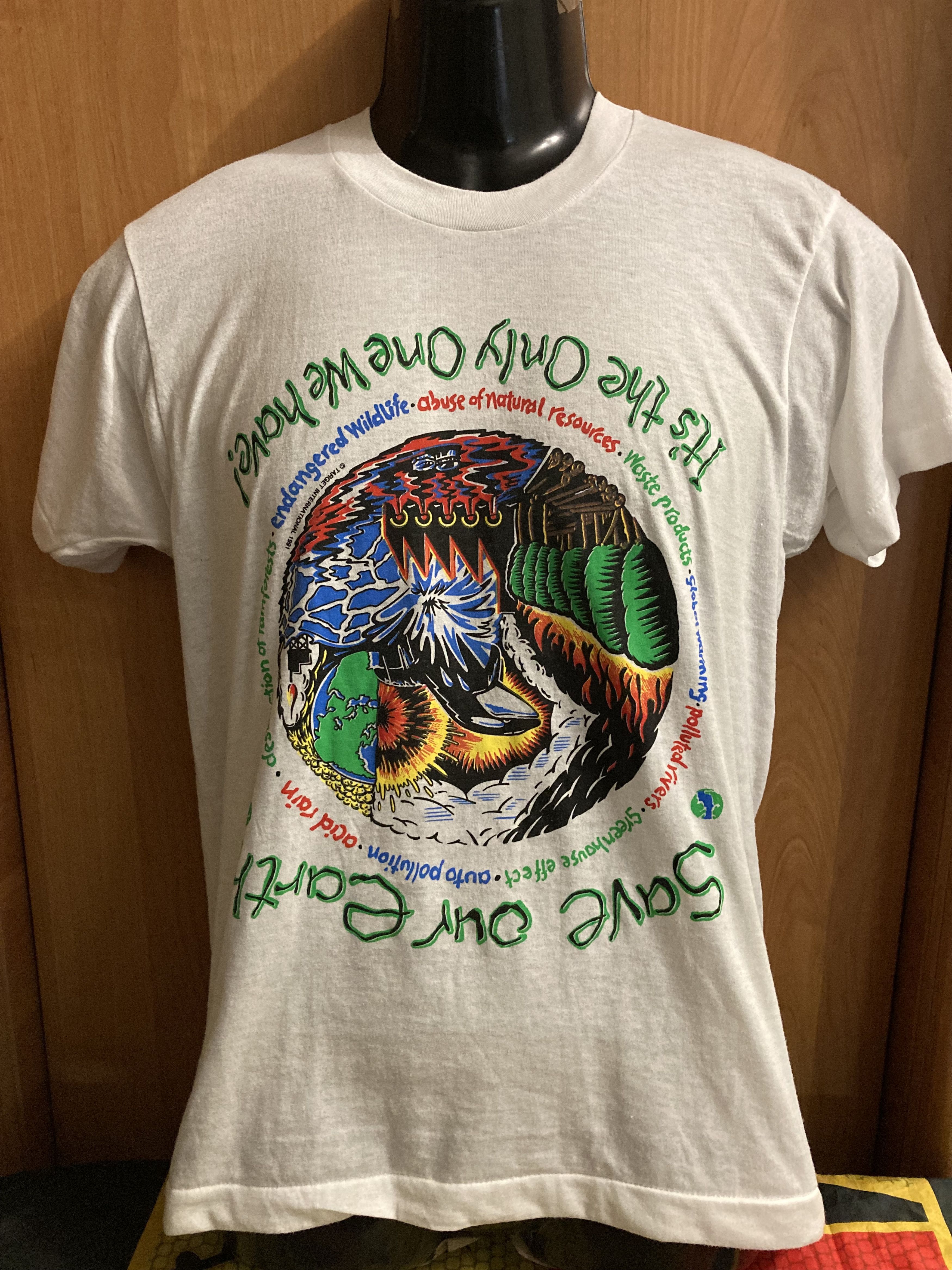 Vintage Vintage Target international Save Our Earth 1991 T-shirt Size US M / EU 48-50 / 2 - 1 Thumbnail