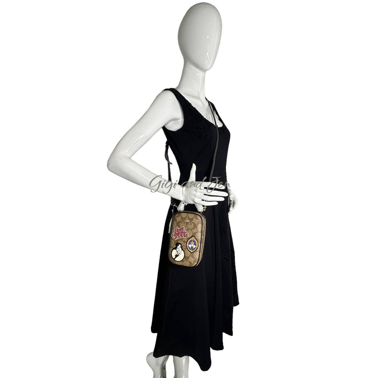Coach Coach Disney Phone Crossbody In Signature Canvas W/ Patches Size ONE SIZE - 7 Thumbnail