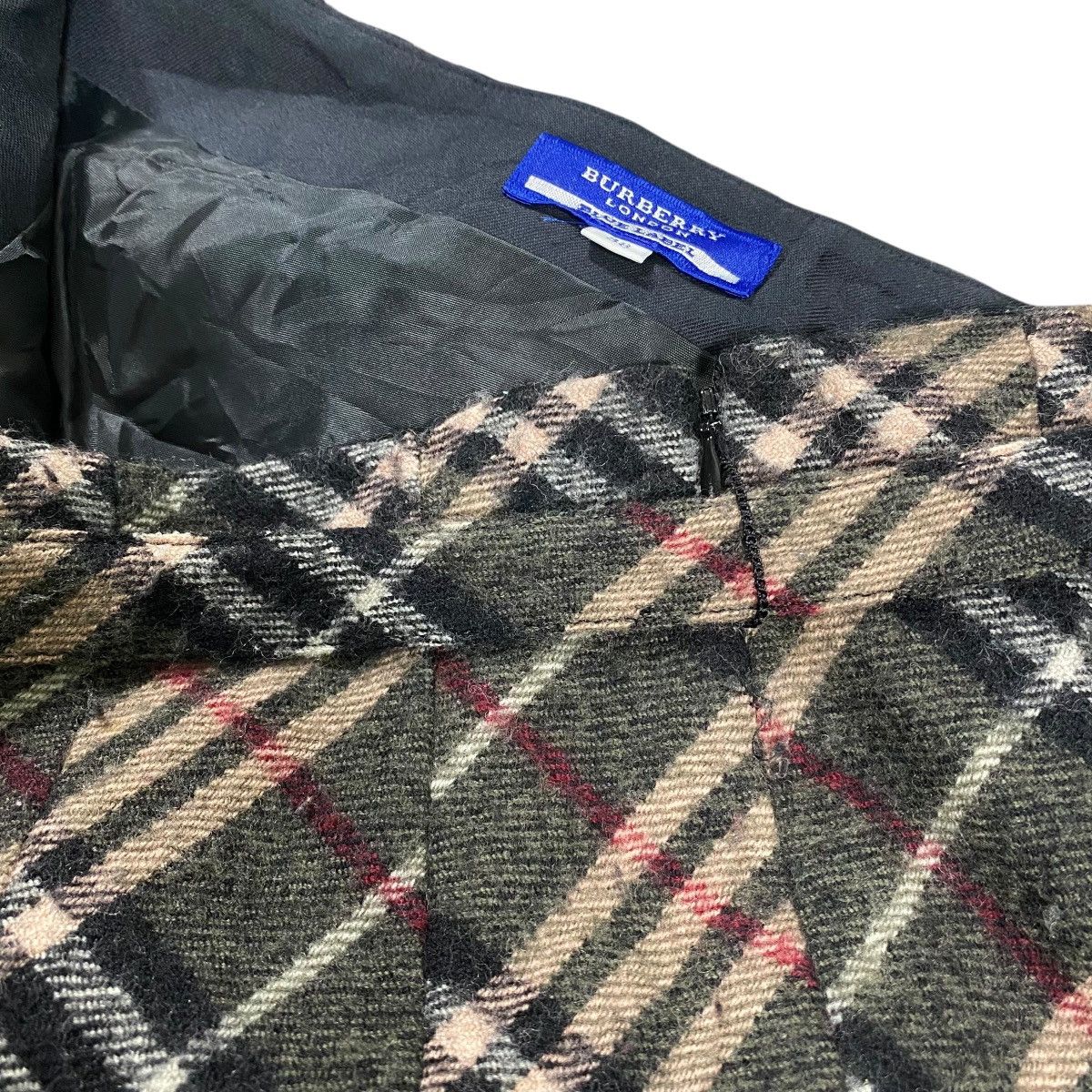 Burberry Burberry London Blue Label Nova Check Wool Mini Skirt Size 26" / US 2 / IT 38 - 6 Thumbnail