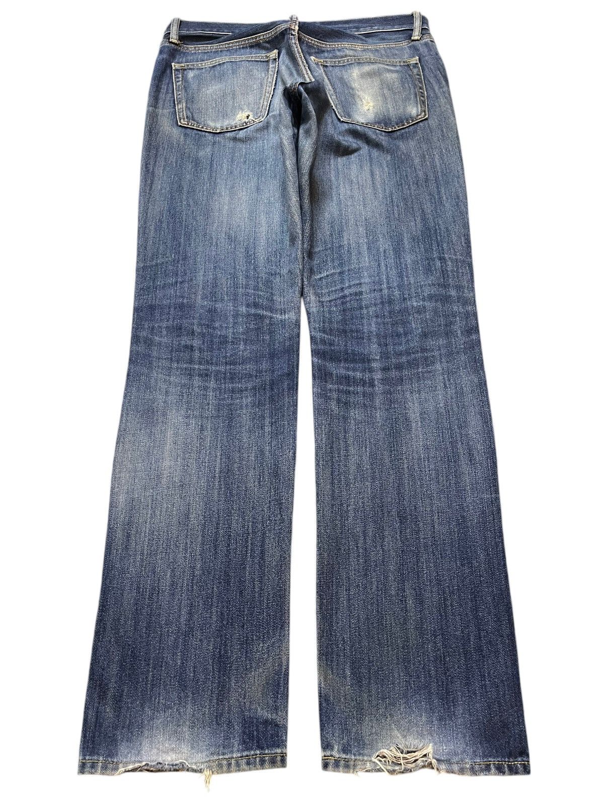 Uniqlo Vintage Japanese Uniqlo Blue Faded Wash Distress Style Jeans Size US 34 / EU 50 - 2 Thumbnail