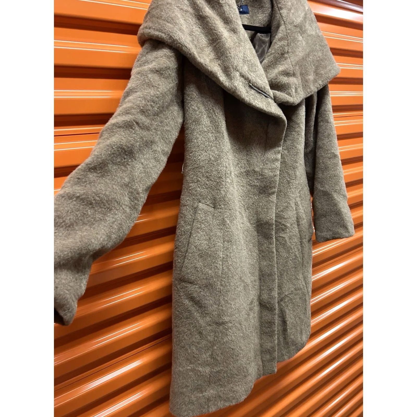 Cole Haan Cole Haan Coat Wool Blend Hooded Mid-Length Brown 4 Womens Regular Winter Fall Size S / US 4 / IT 40 - 4 Thumbnail