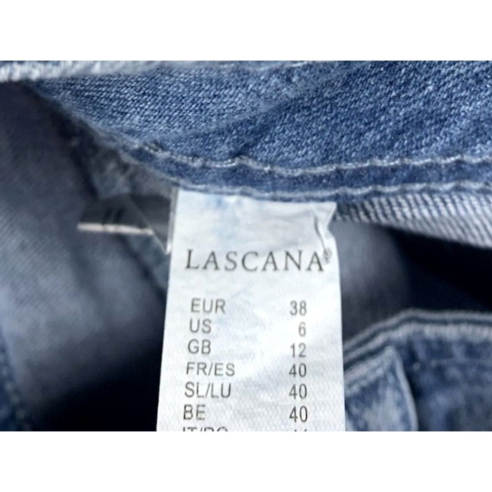 Vintage LASCANA Jeans Wide Leg Womens Size 6 Blue Embroidered Cropped 30x30 Flat Lay 30x30 Jeans Womens Mens? Size 28" / US 6 / IT 42 - 7 Thumbnail