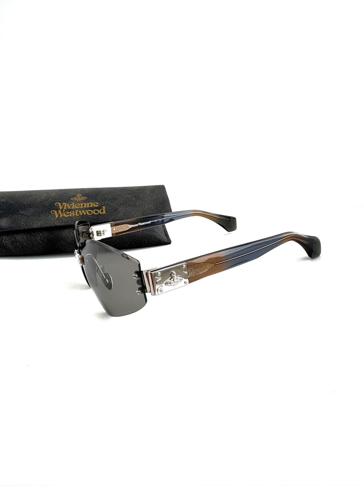 Vivienne Westwood Vivienne Westwood Jordan Sunglasses VW7020 Size ONE SIZE - 1 Thumbnail
