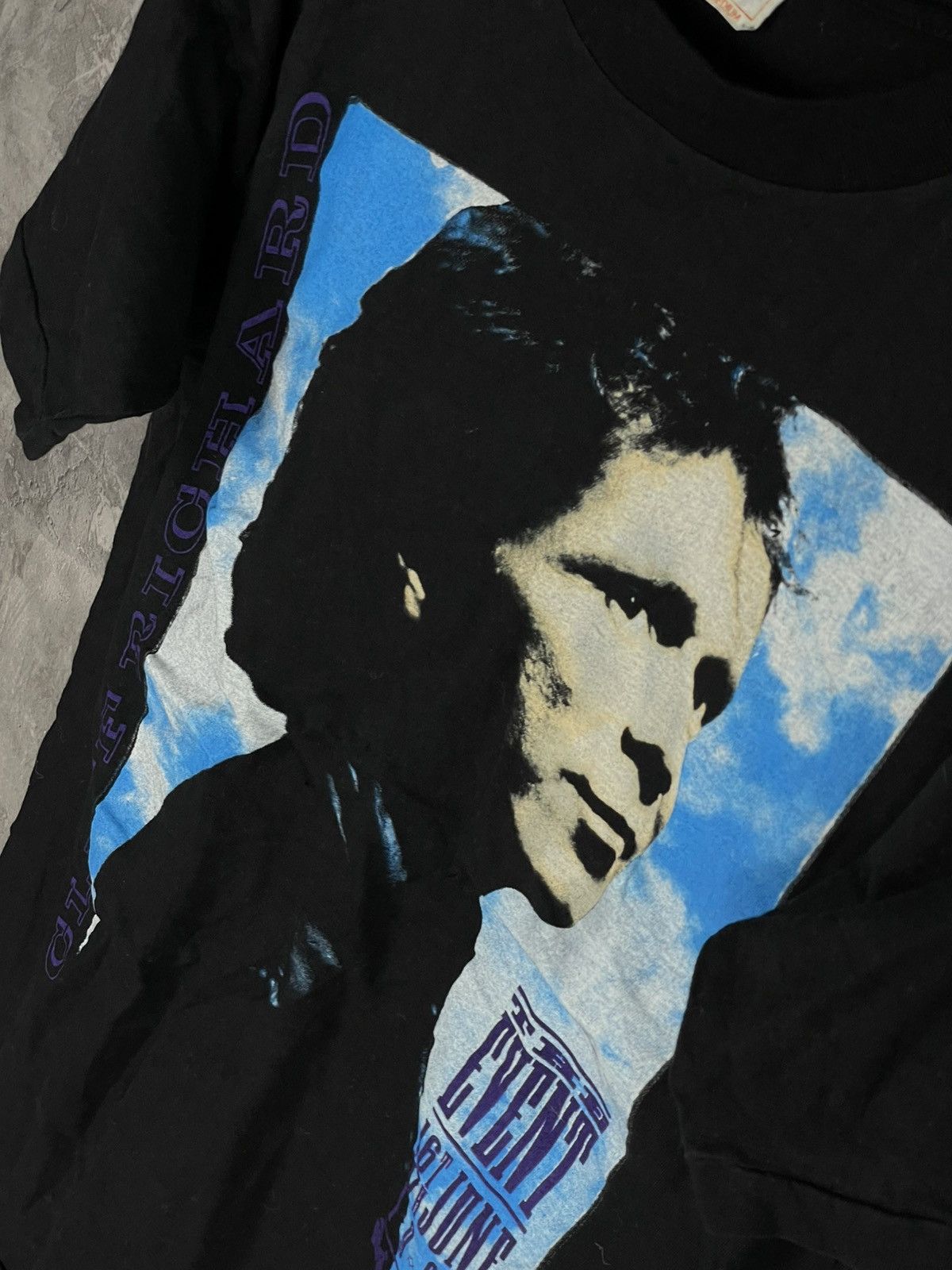 Band Tees Vintage 1990 Cliff Richard Tour T-shirt Size US M / EU 48-50 / 2 - 7 Thumbnail