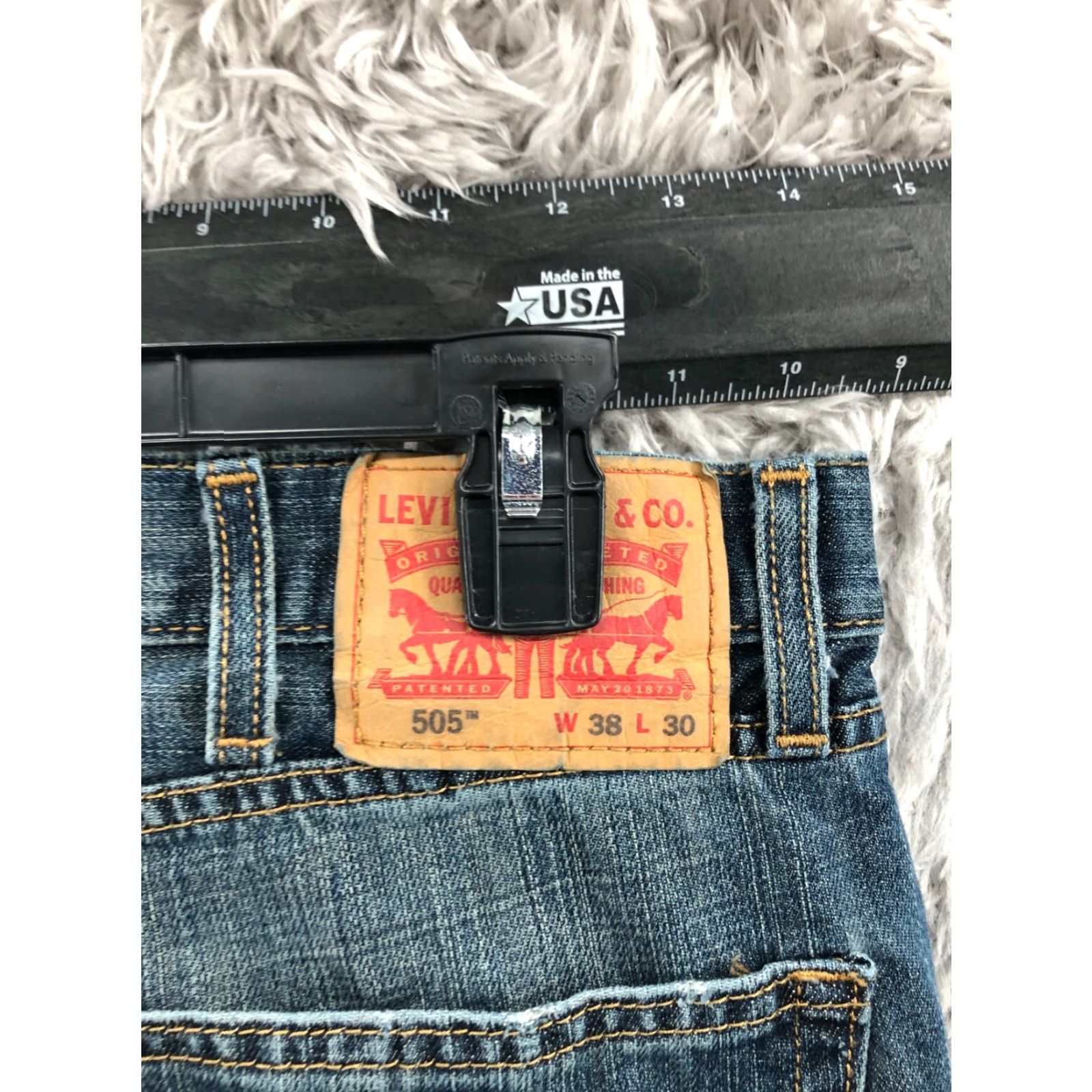 Levi's Levi's 505 Straight Jeans Size 38x30 Mens Mid Rise Medium Wash Blue Size US 38 / EU 54 - 6 Thumbnail