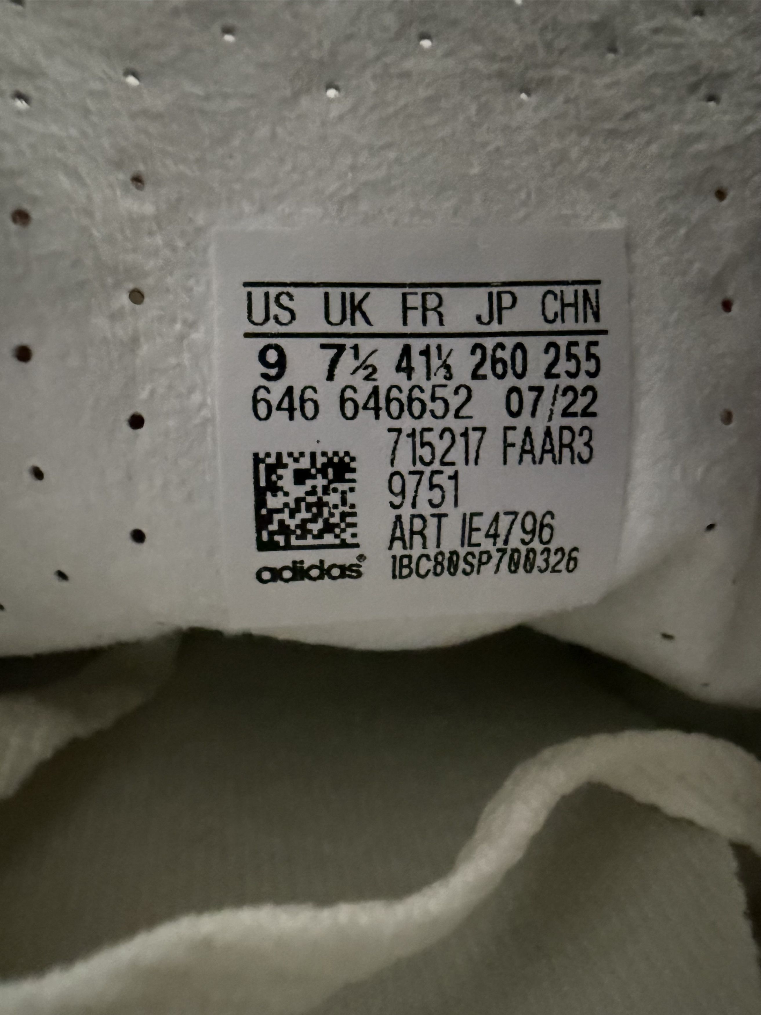 Gucci Gucci x Adidas Gazzelle GG Supreme Size US 9 / EU 42 - 12 Thumbnail