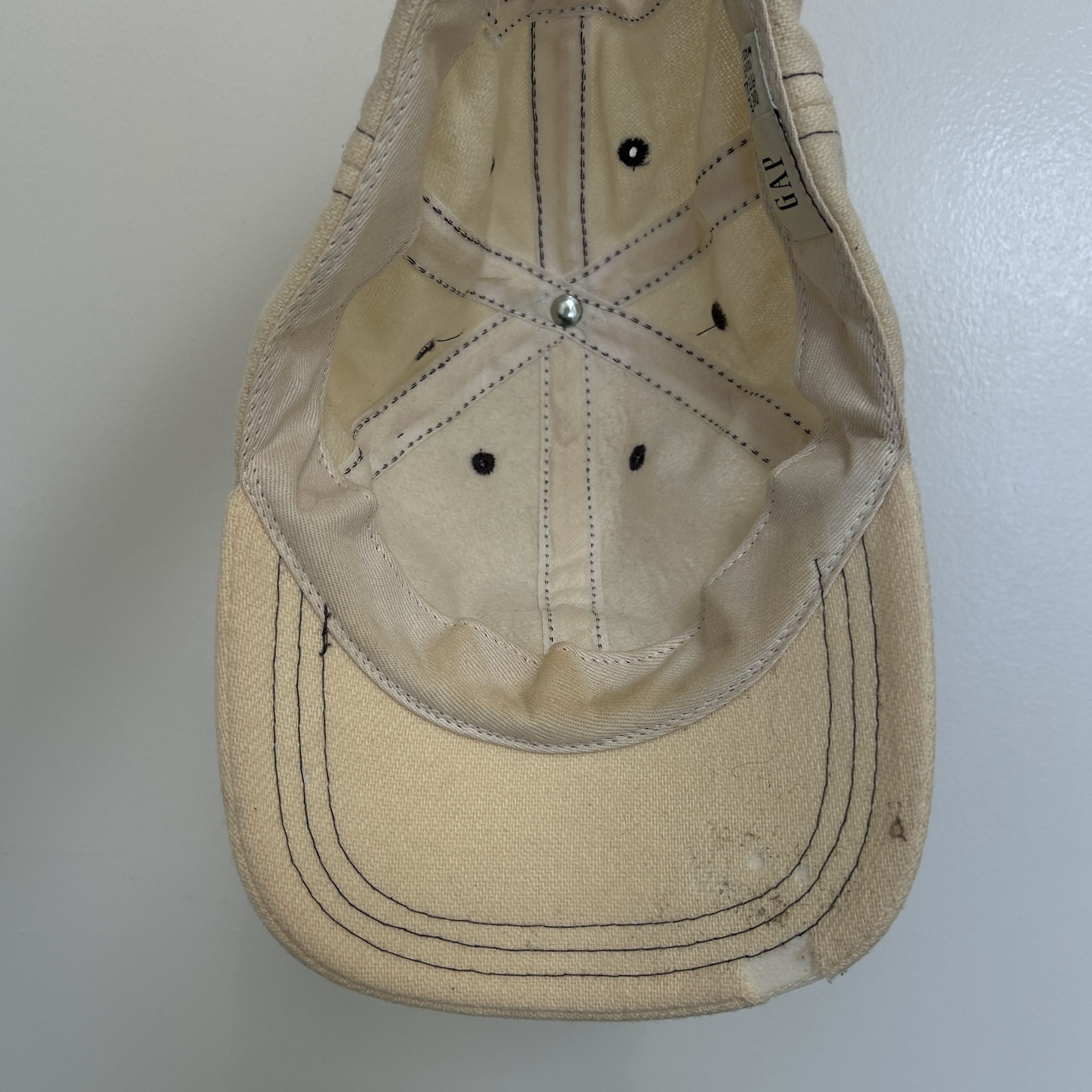 Vintage Vintage GAP Wool Baseball Cap Made in USA Size ONE SIZE - 3 Thumbnail