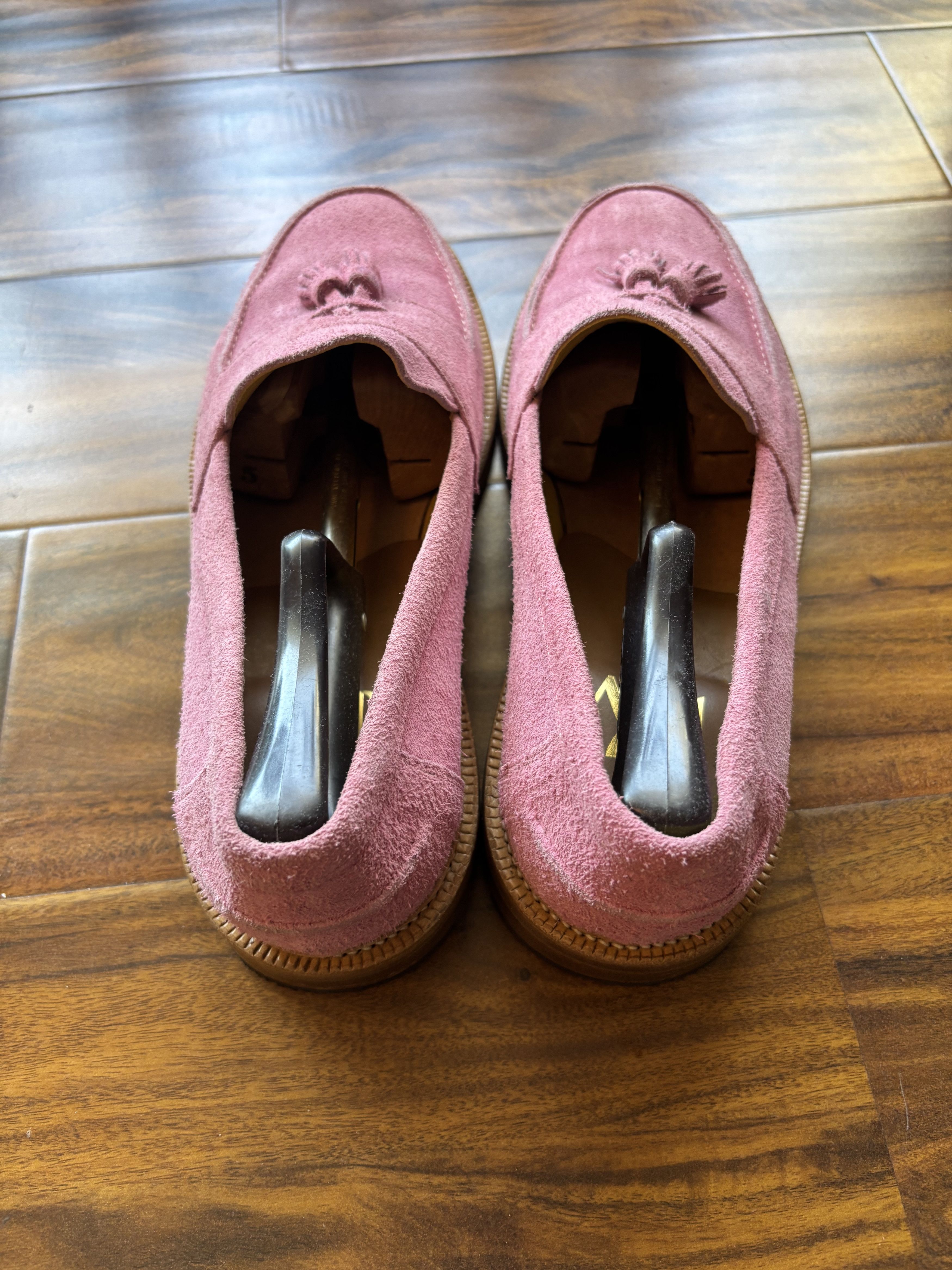 Straye Logan Puff - Black Suede