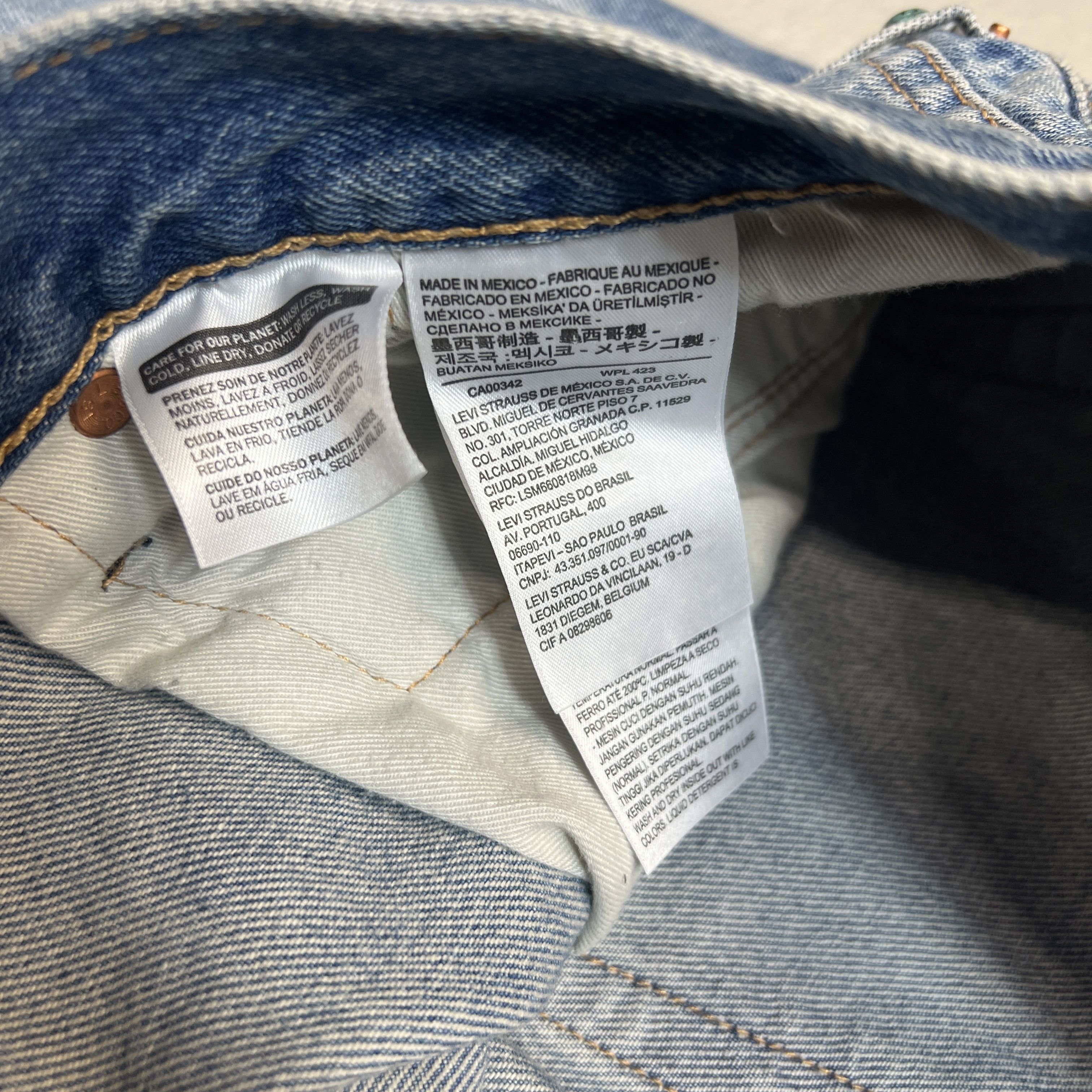 DENIM TEARS Denim Tears Levis Rhinestone Blue Jeans Wreath Print Size 38 Size US 38 / EU 54 - 10 Thumbnail