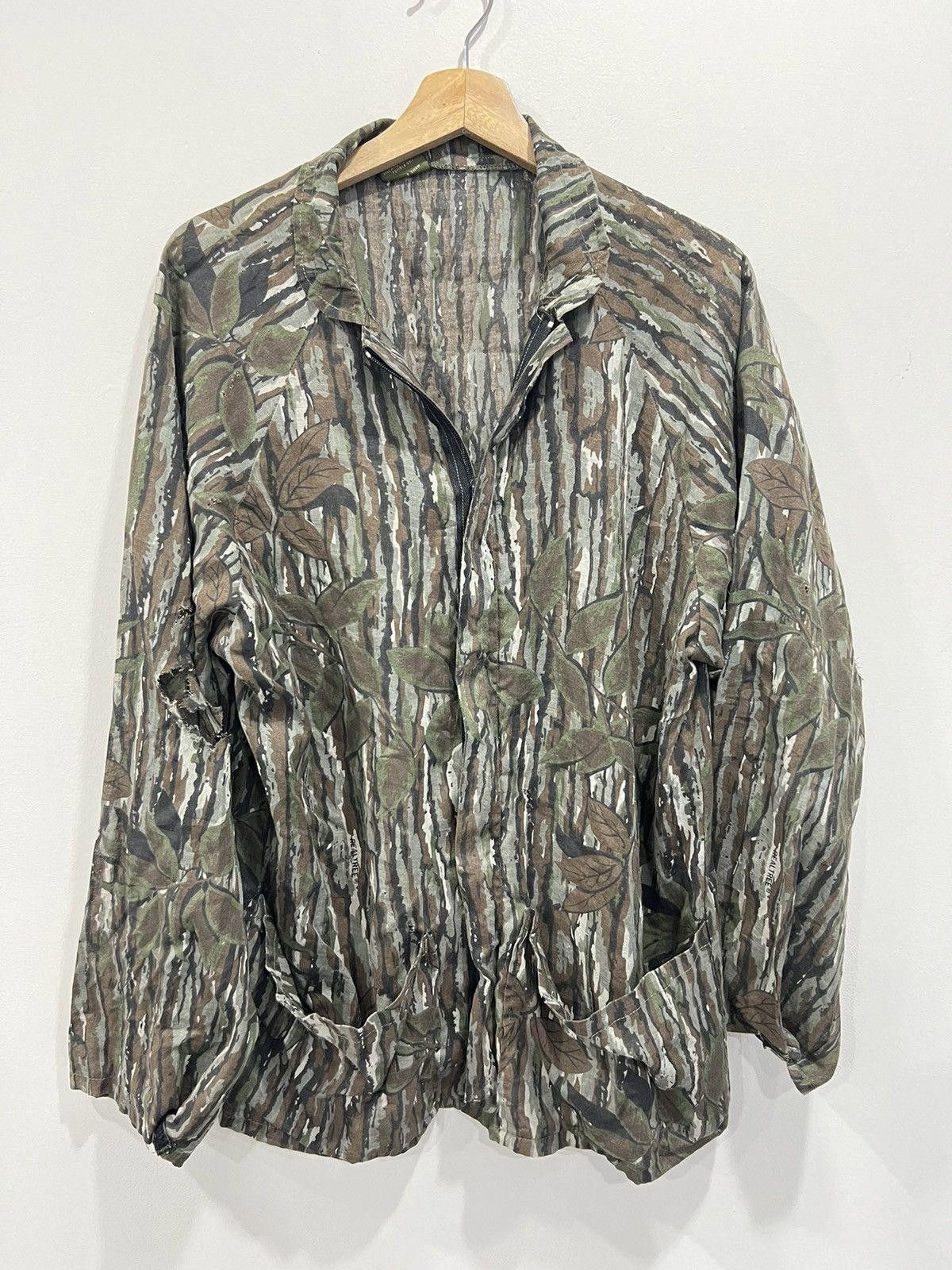 Vintage Camo Real Tree Light zip up thrashed